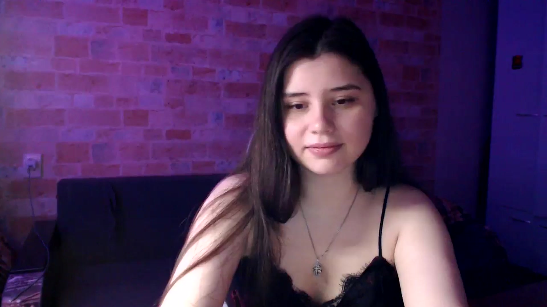 Gallery image thumbnail from Moon_light23's myfreecams stream on, 06/26/2024, 19:42 image 15 of 20