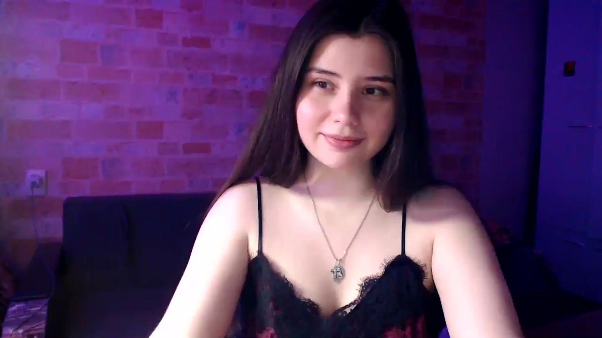 Gallery image thumbnail from Moon_light23's myfreecams stream on, 06/26/2024, 19:42 image 6 of 20