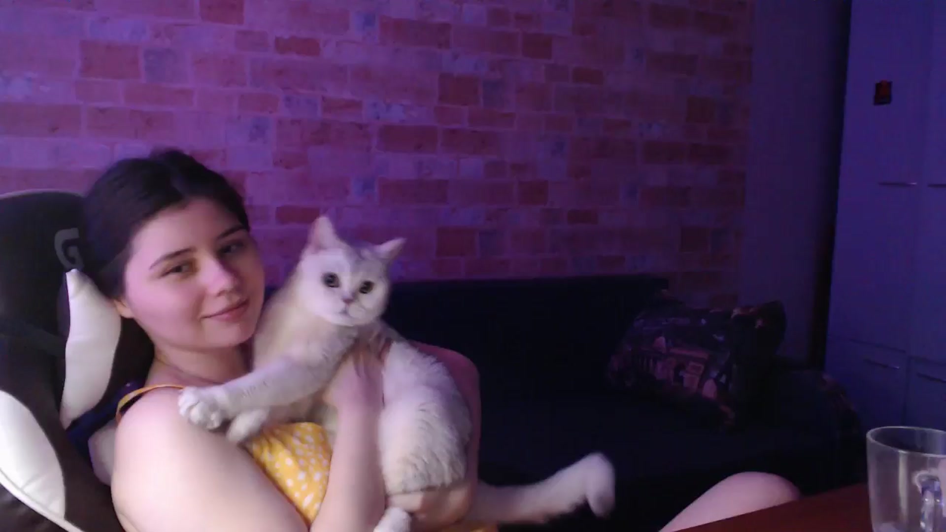 Gallery image thumbnail from Moon_light23's myfreecams stream on, 07/06/2024, 20:29 image 9 of 20