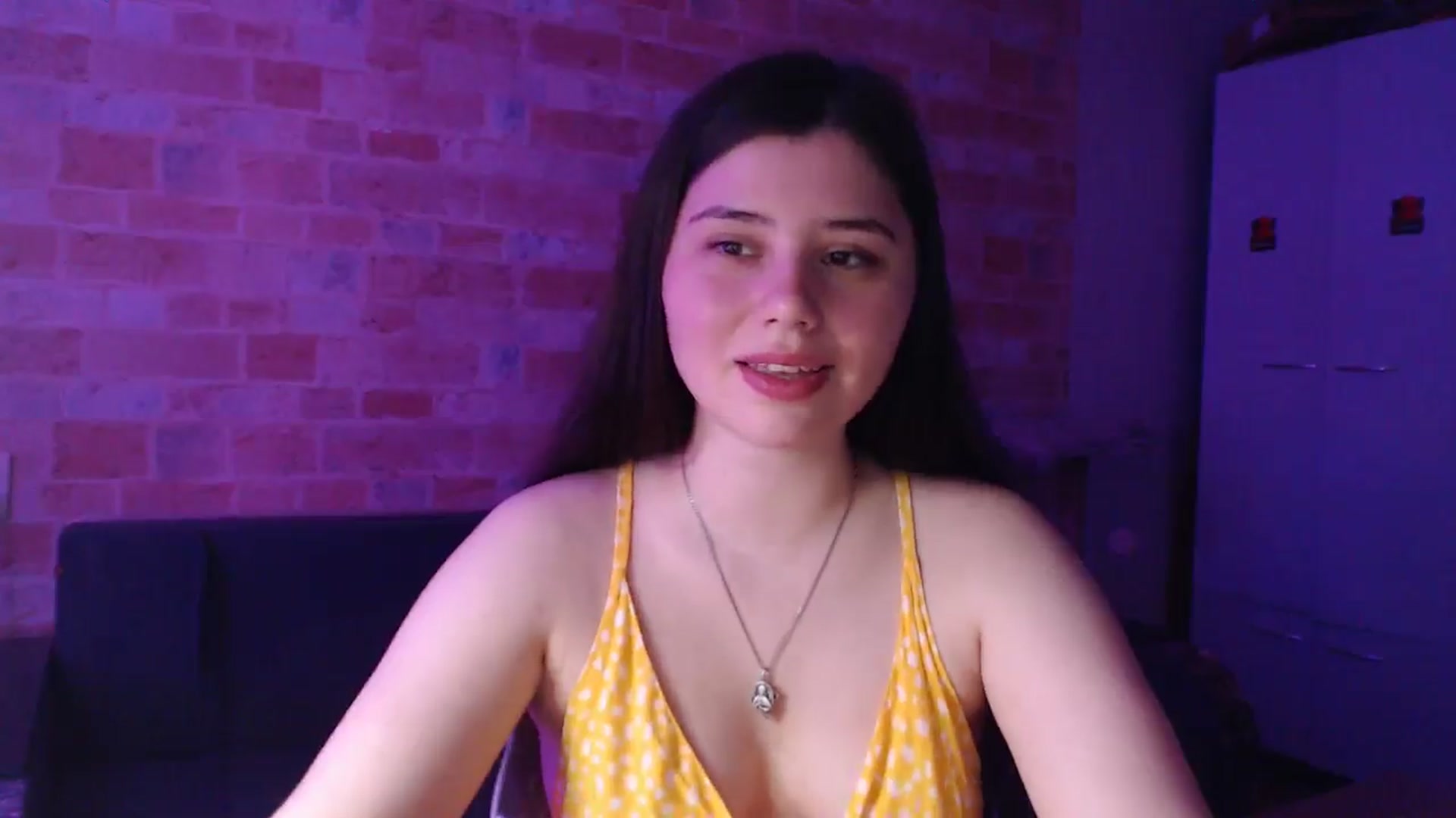 Gallery image thumbnail from Moon_light23's myfreecams stream on, 07/28/2024, 20:23 image 9 of 20
