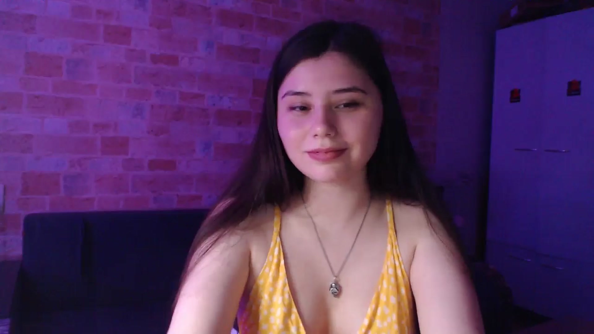 Gallery image thumbnail from Moon_light23's myfreecams stream on, 07/28/2024, 20:23 image 15 of 20