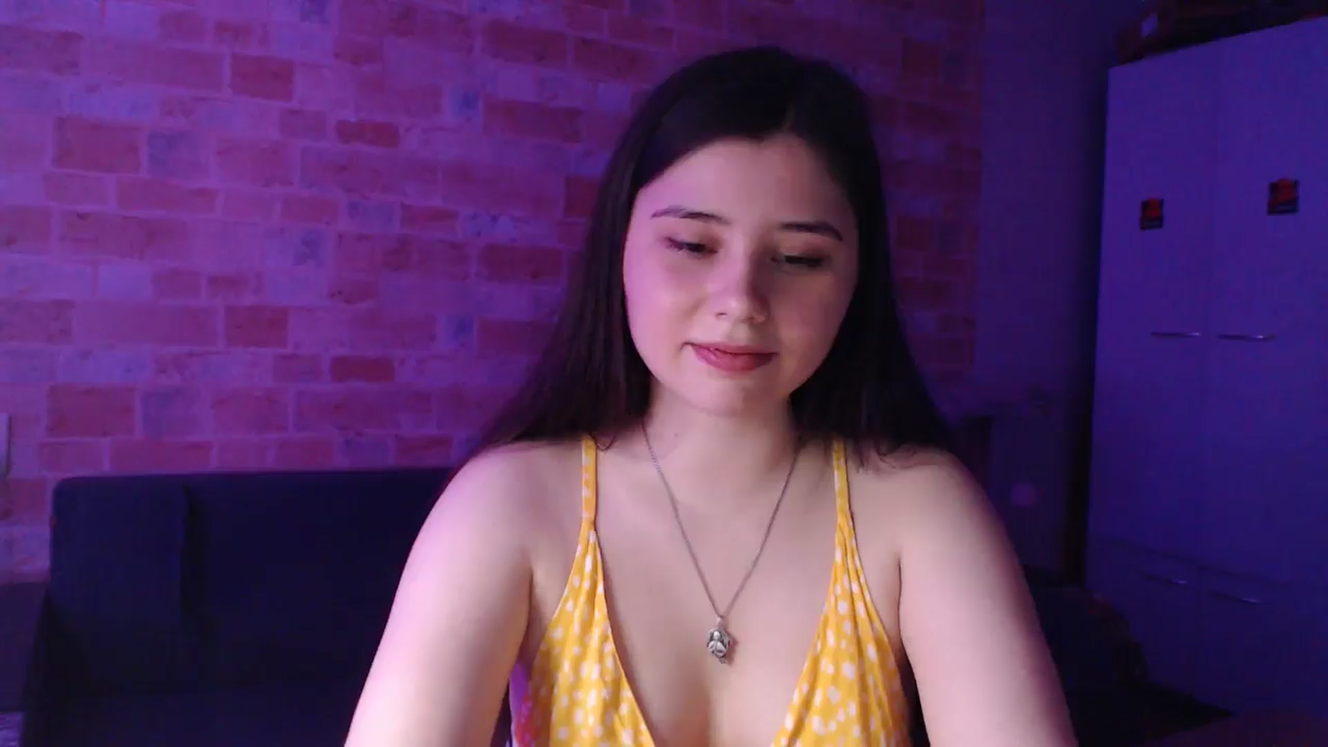 Gallery image thumbnail from Moon_light23's myfreecams stream on, 07/28/2024, 20:23 image 14 of 20