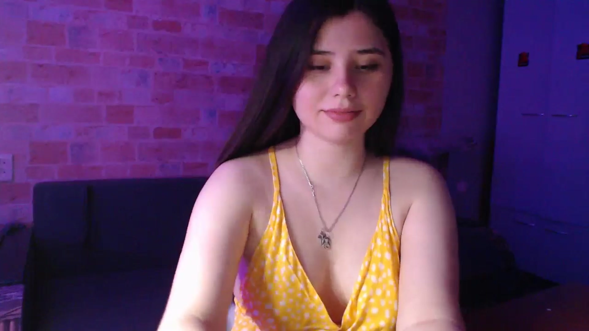 Gallery image thumbnail from Moon_light23's myfreecams stream on, 08/03/2024, 19:53 image 12 of 20