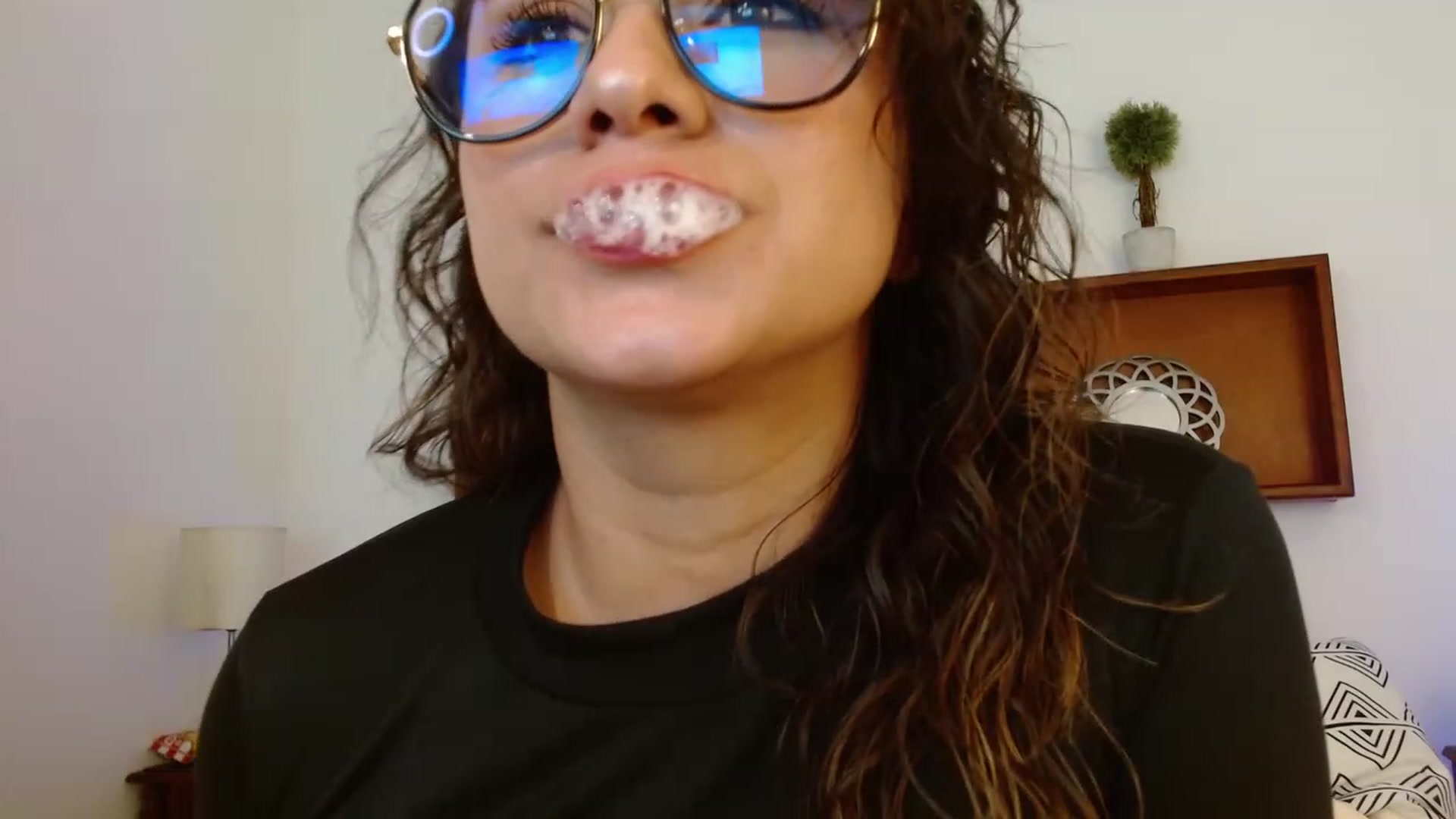 Gallery image thumbnail from Moon_light__'s myfreecams stream on, 11/25/2022, 01:13 image 20 of 20