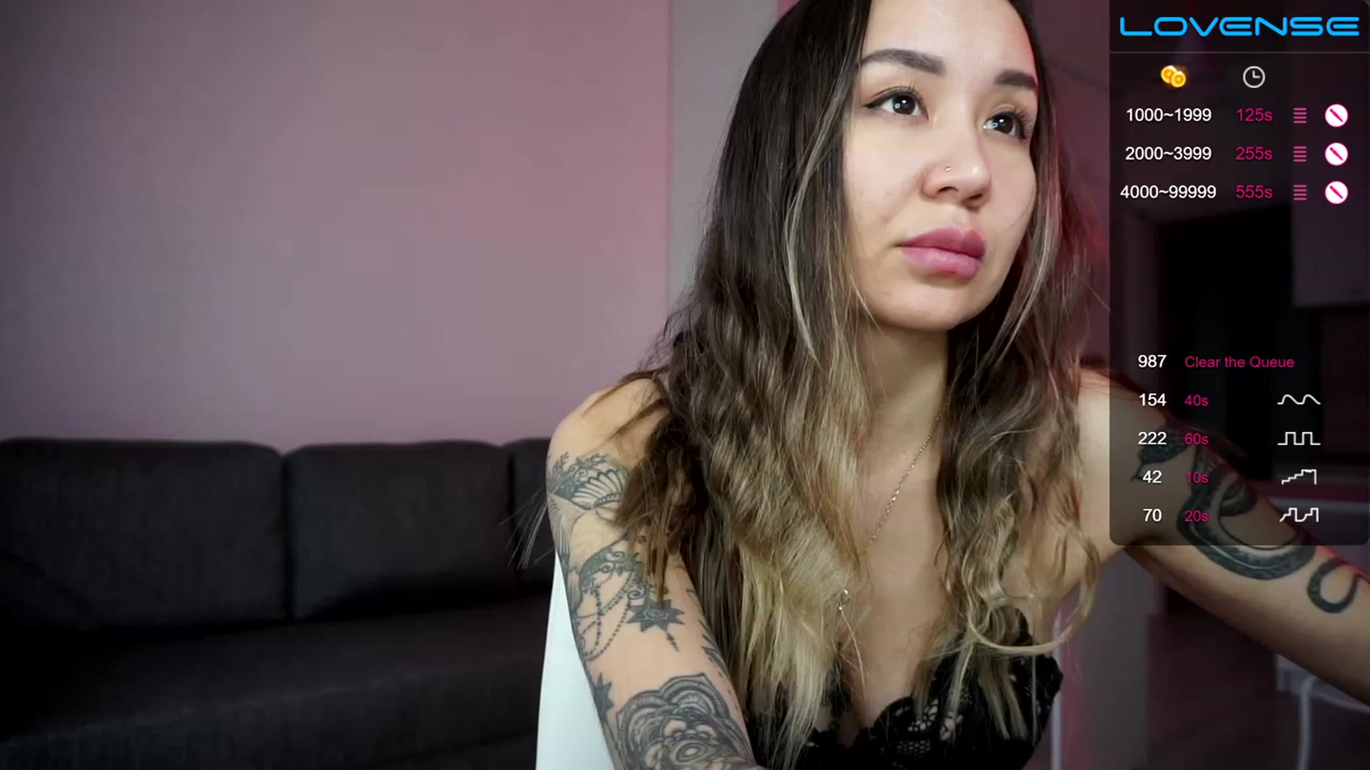 Gallery image thumbnail from Moon_pie42's myfreecams stream on, 11/21/2022, 10:29 image 19 of 20
