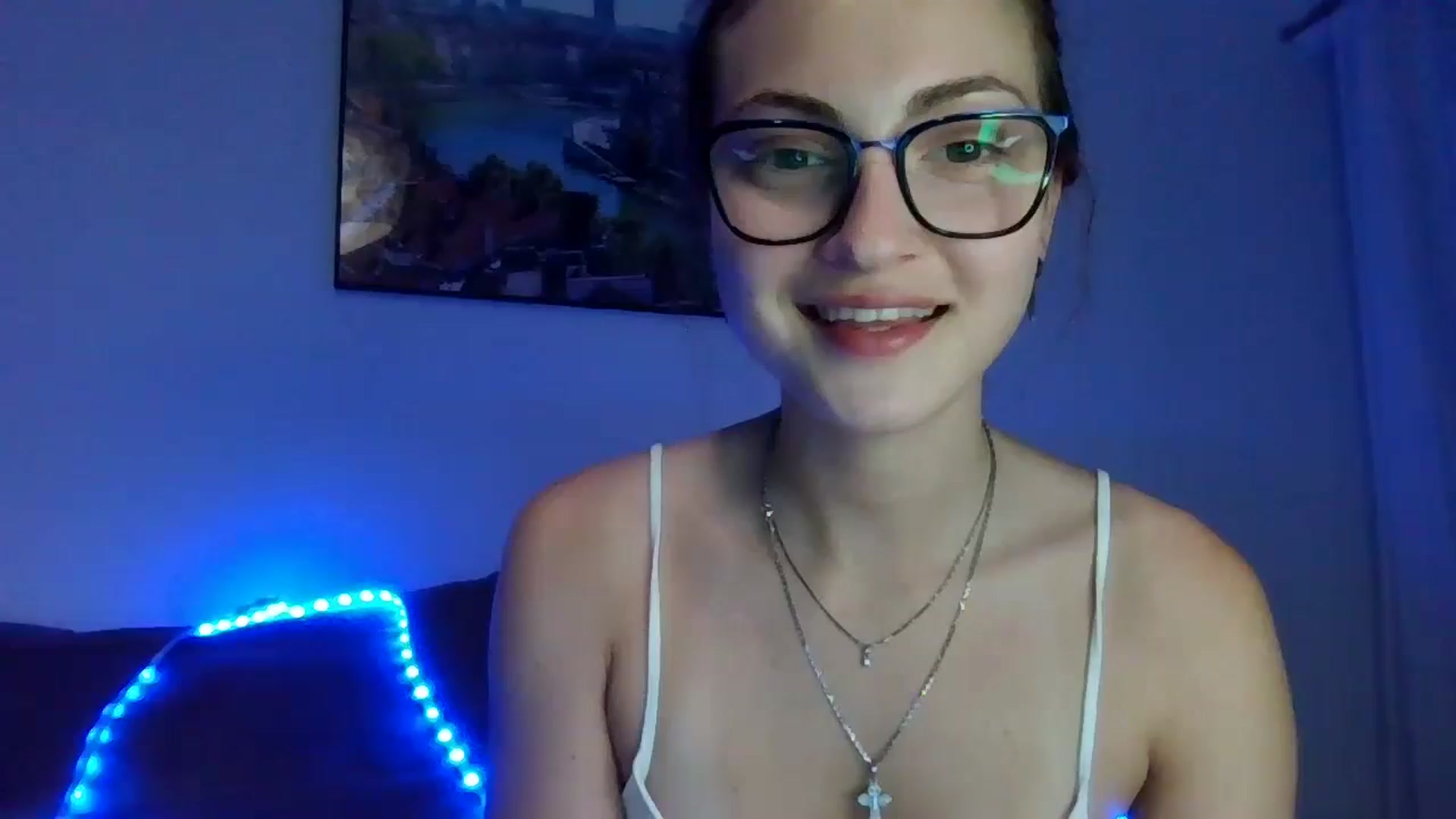 Gallery image thumbnail from MooniXill's myfreecams stream on, 06/29/2024, 21:35 image 16 of 20