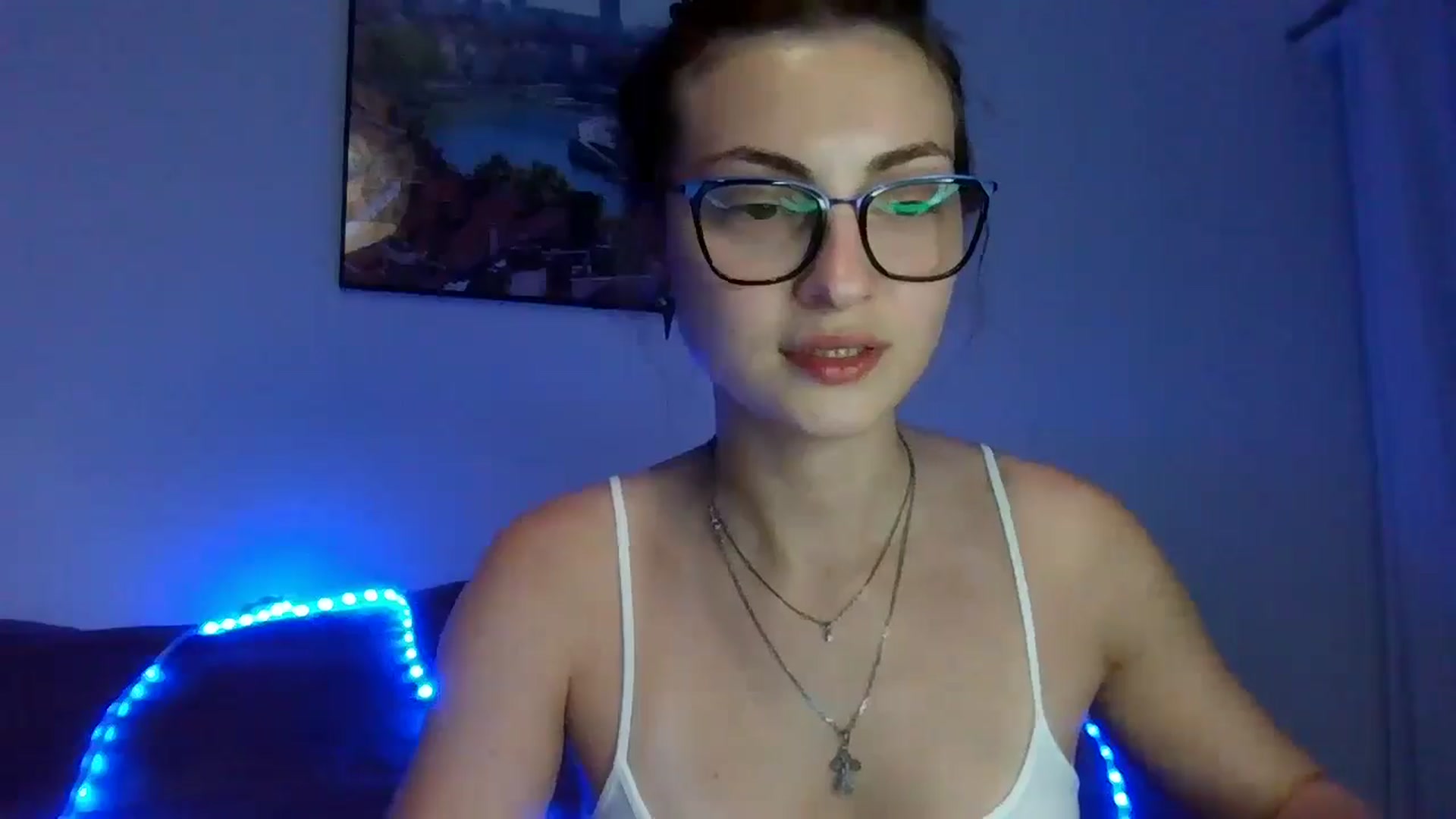 Gallery image thumbnail from MooniXill's myfreecams stream on, 06/29/2024, 21:35 image 19 of 20