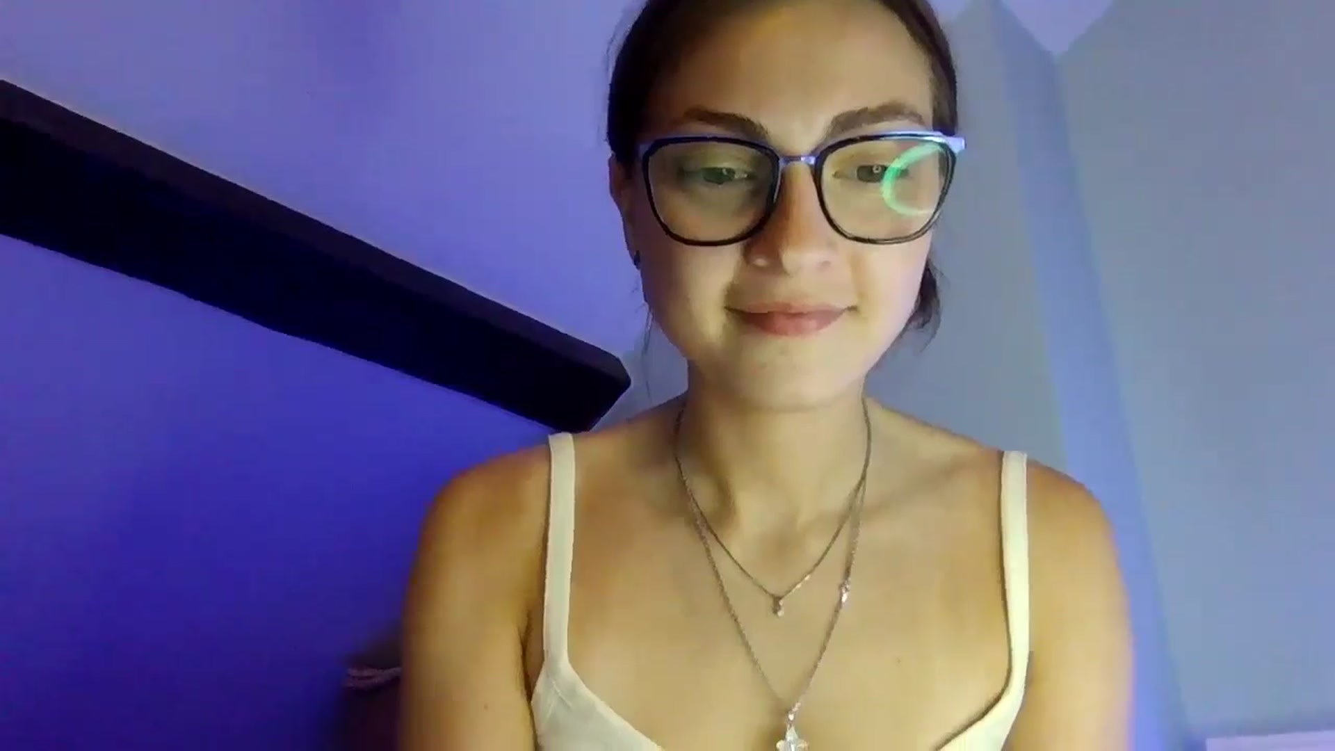 Gallery image thumbnail from MooniXill's myfreecams stream on, 07/18/2024, 24:58 image 6 of 20