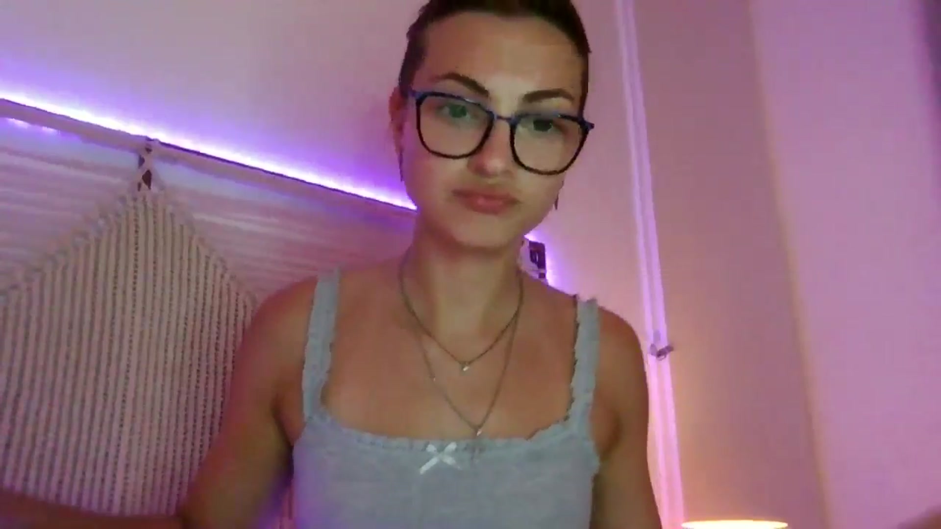 Gallery image thumbnail from MooniXill's myfreecams stream on, 07/24/2024, 24:01 image 8 of 20
