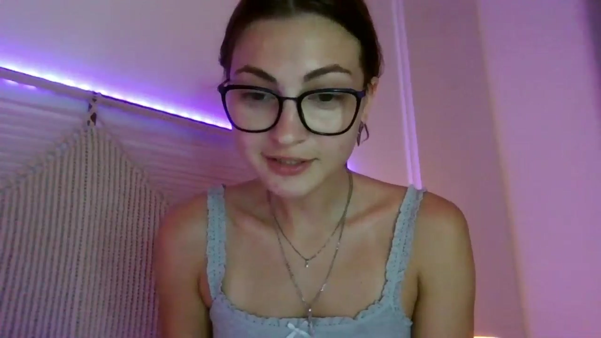 Gallery image thumbnail from MooniXill's myfreecams stream on, 07/24/2024, 24:01 image 14 of 20