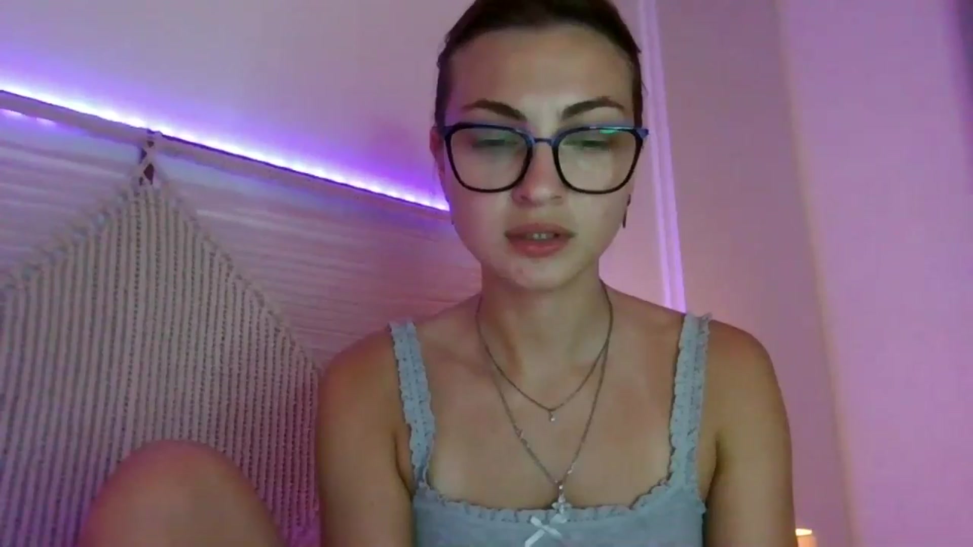 Gallery image thumbnail from MooniXill's myfreecams stream on, 07/24/2024, 24:01 image 6 of 20