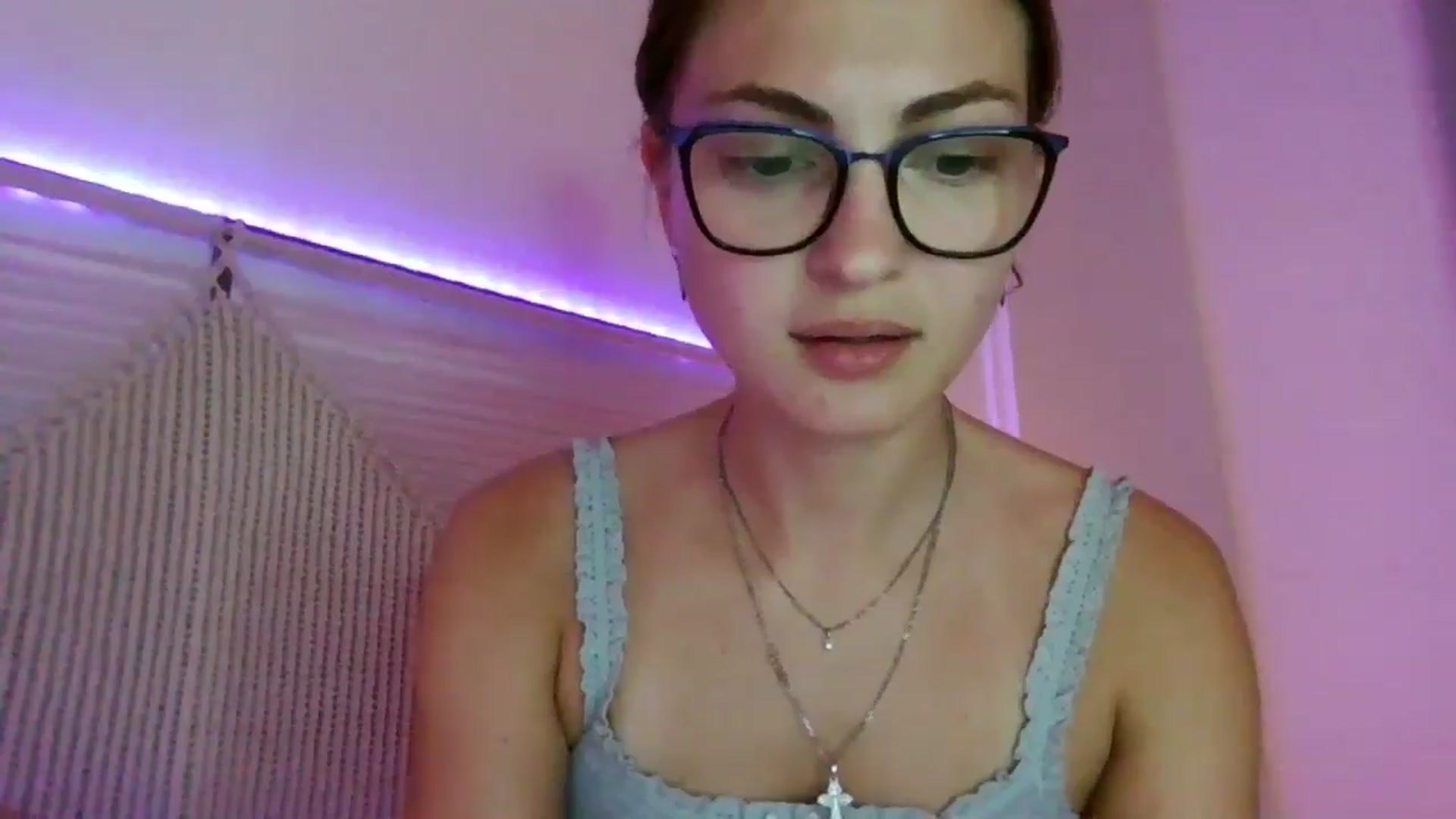 Gallery image thumbnail from MooniXill's myfreecams stream on, 07/24/2024, 24:01 image 13 of 20