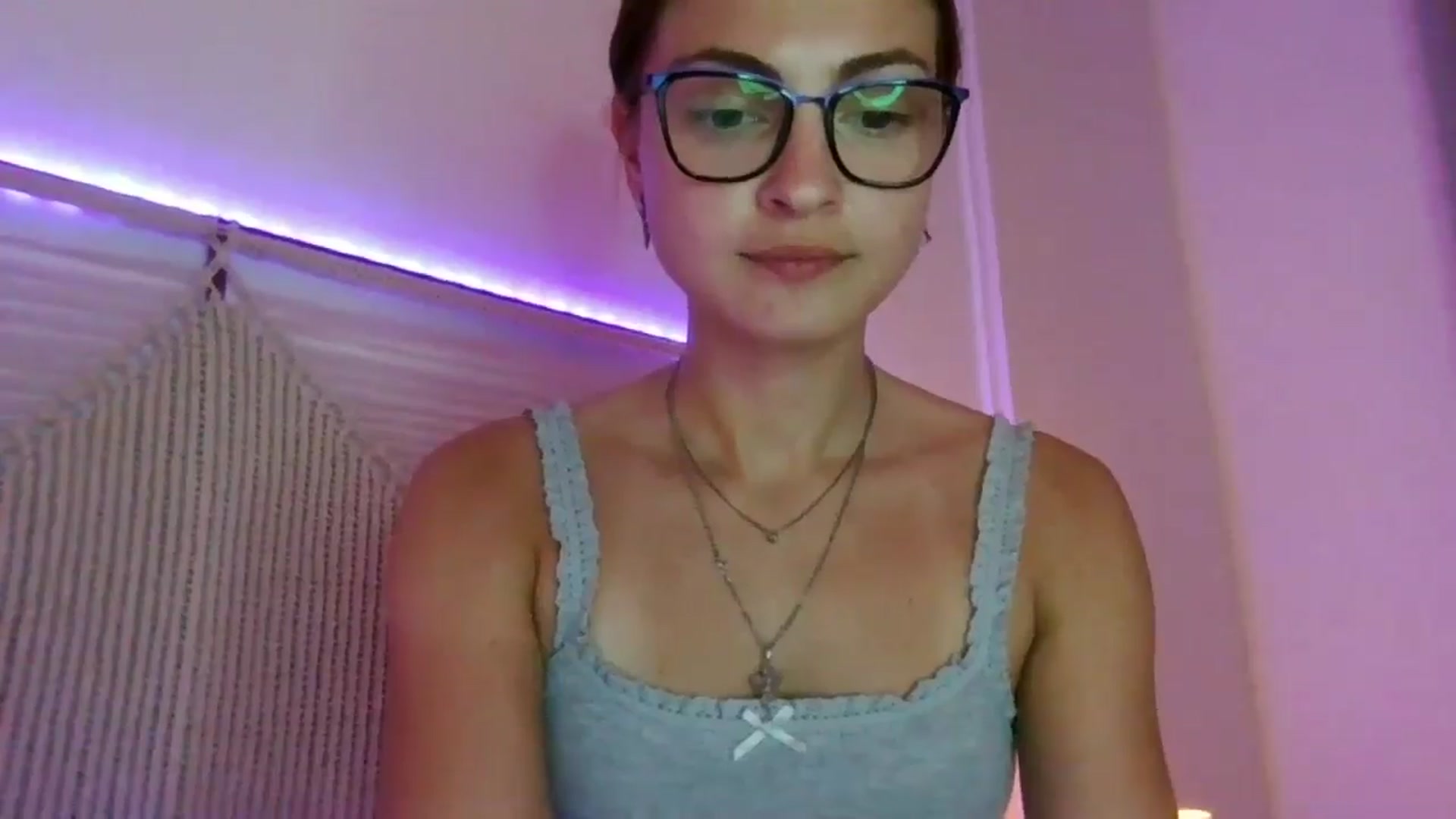 Gallery image thumbnail from MooniXill's myfreecams stream on, 07/24/2024, 24:01 image 11 of 20