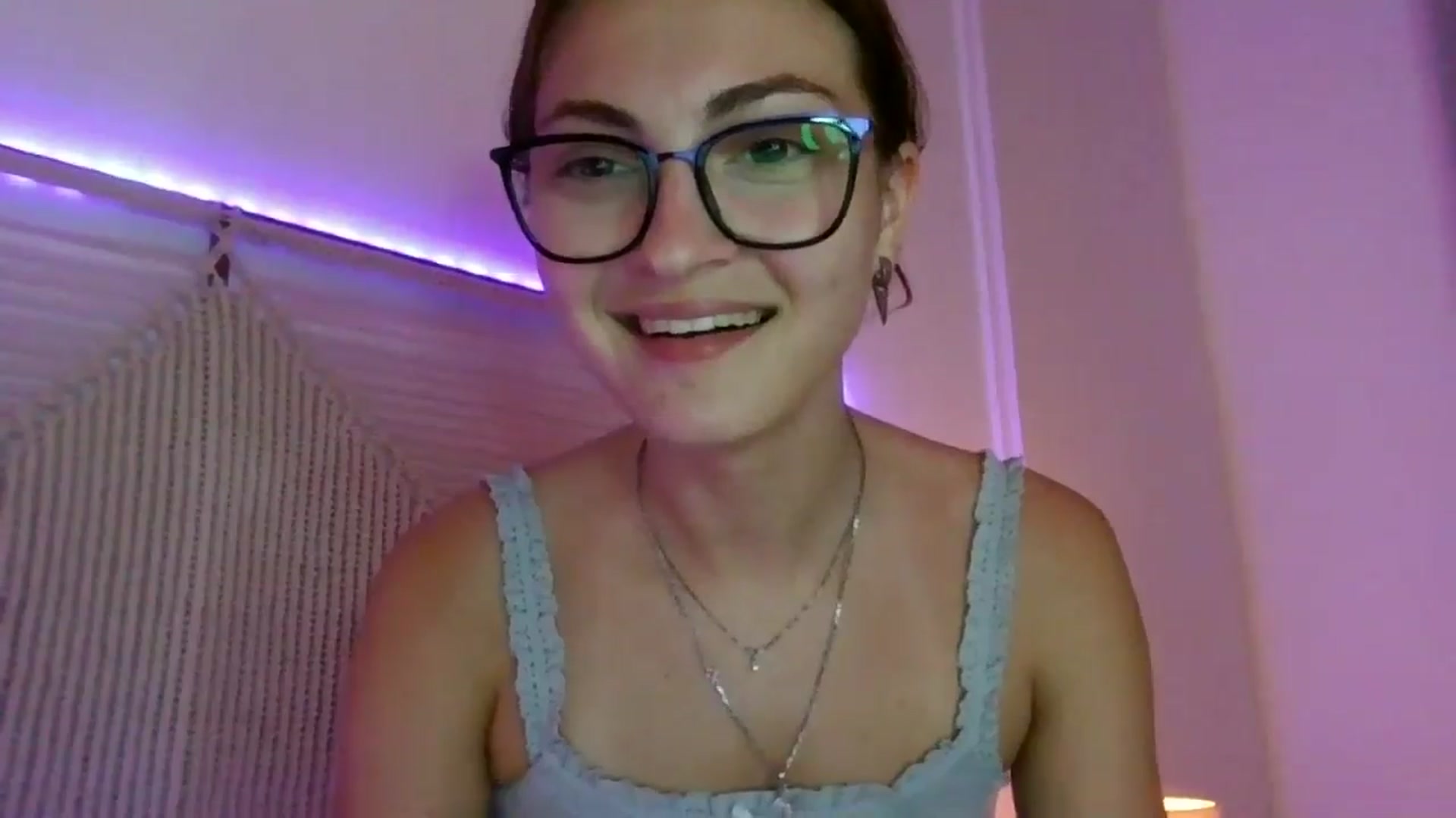 Gallery image thumbnail from MooniXill's myfreecams stream on, 07/24/2024, 24:01 image 20 of 20