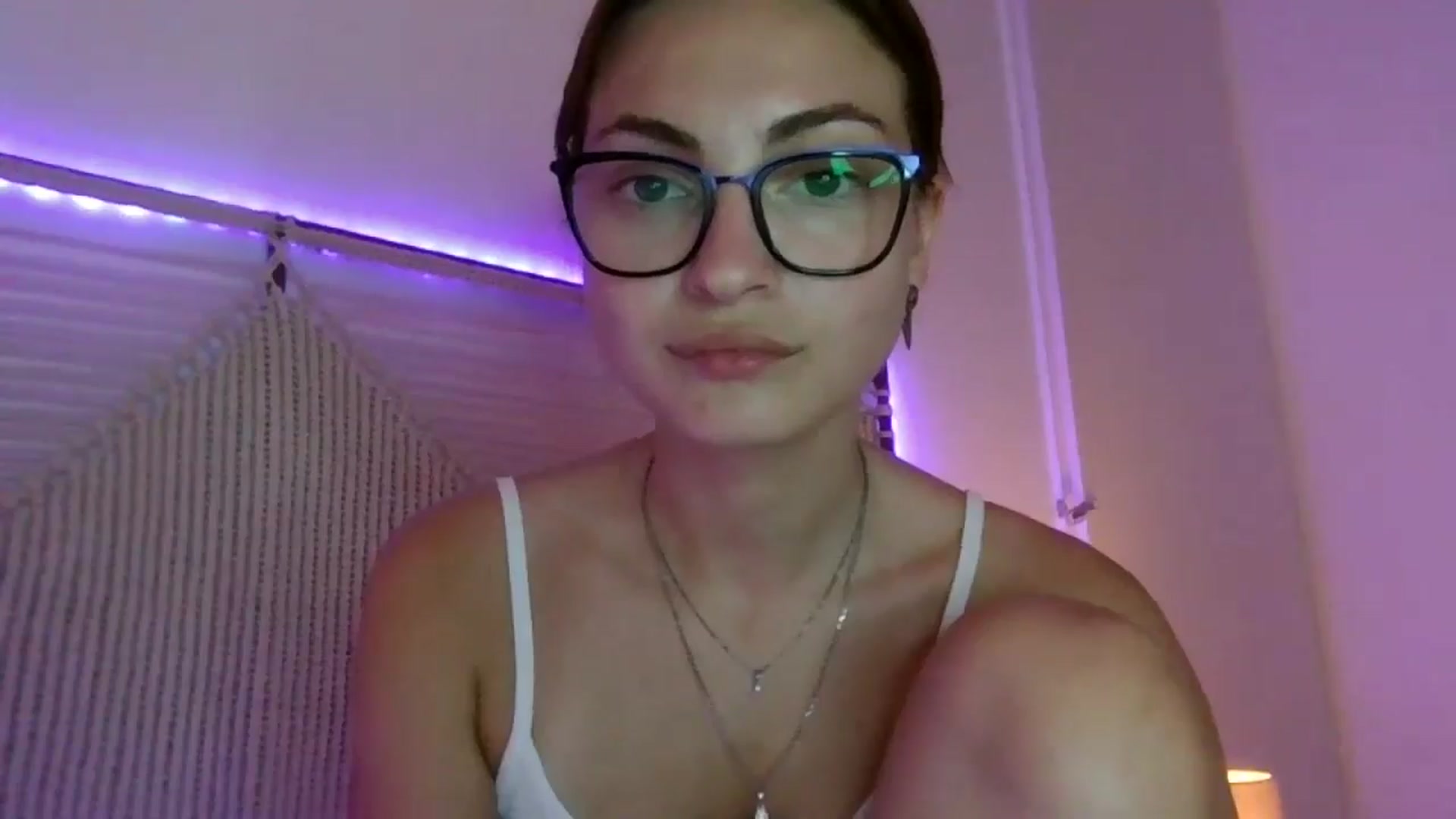 Gallery image thumbnail from MooniXill's myfreecams stream on, 07/24/2024, 24:58 image 12 of 20