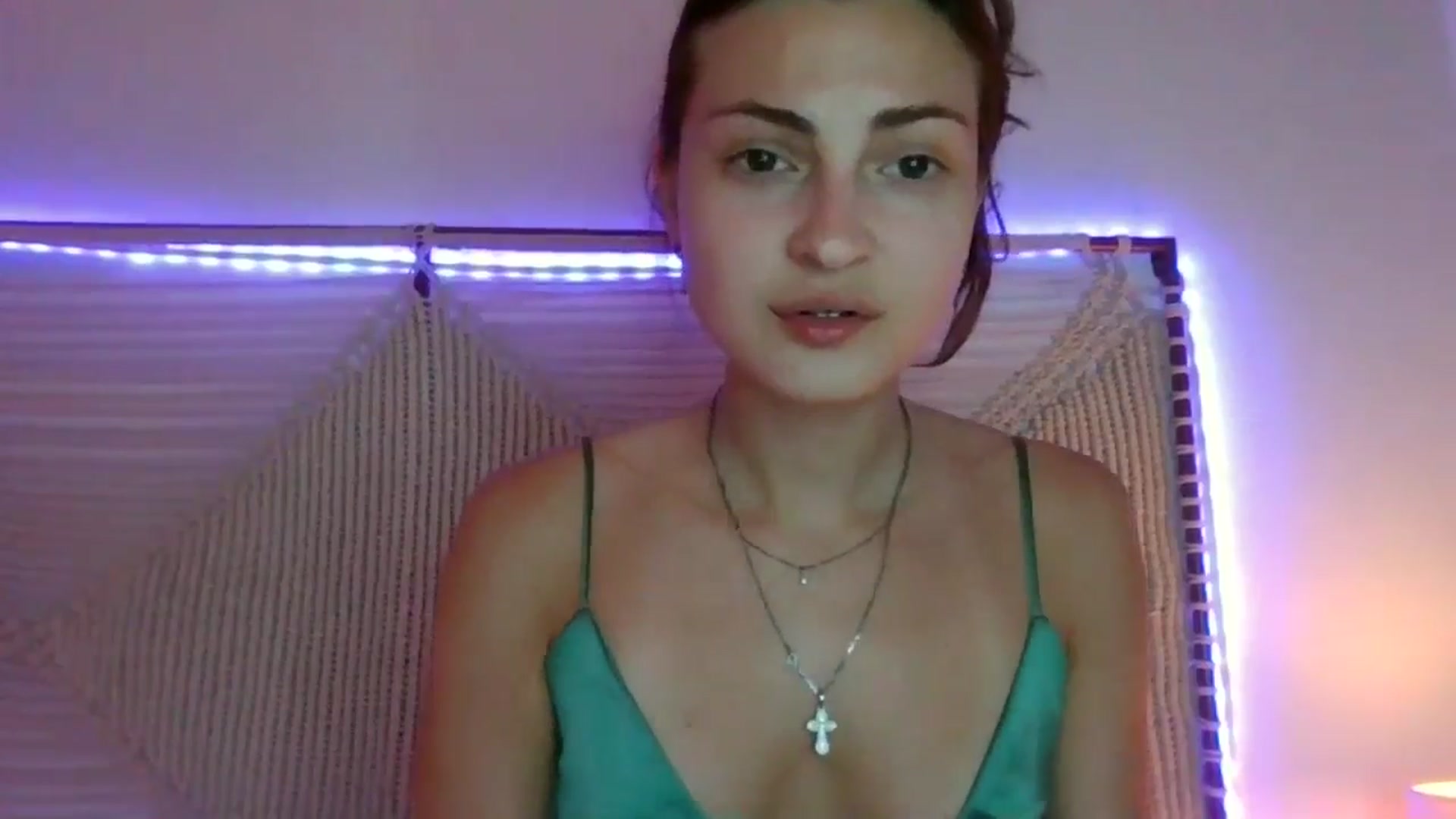 Gallery image thumbnail from MooniXill's myfreecams stream on, 07/24/2024, 23:01 image 3 of 20