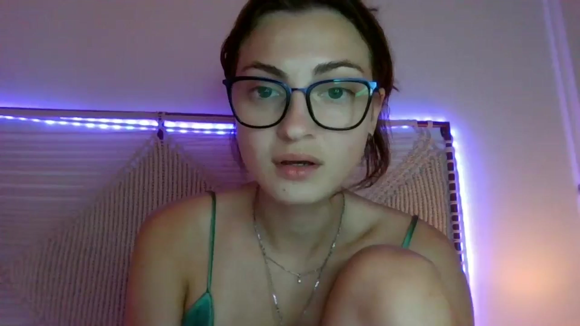 Gallery image thumbnail from MooniXill's myfreecams stream on, 07/24/2024, 23:01 image 20 of 20