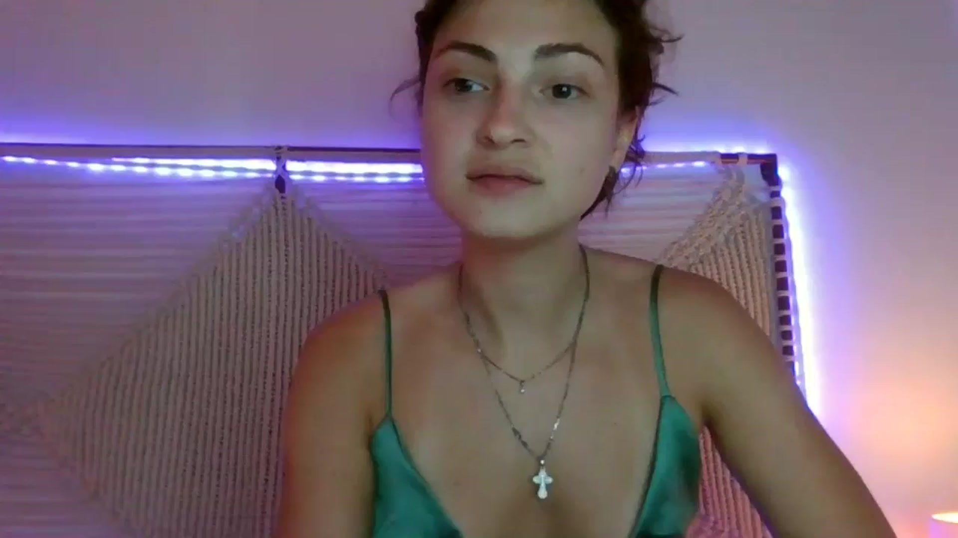 Gallery image thumbnail from MooniXill's myfreecams stream on, 07/24/2024, 23:01 image 1 of 20