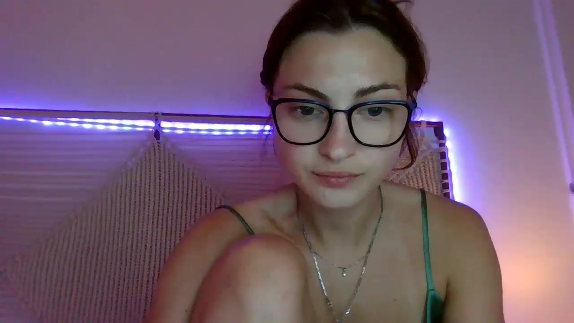 Gallery image thumbnail from MooniXill's myfreecams stream on, 07/24/2024, 23:01 image 13 of 20