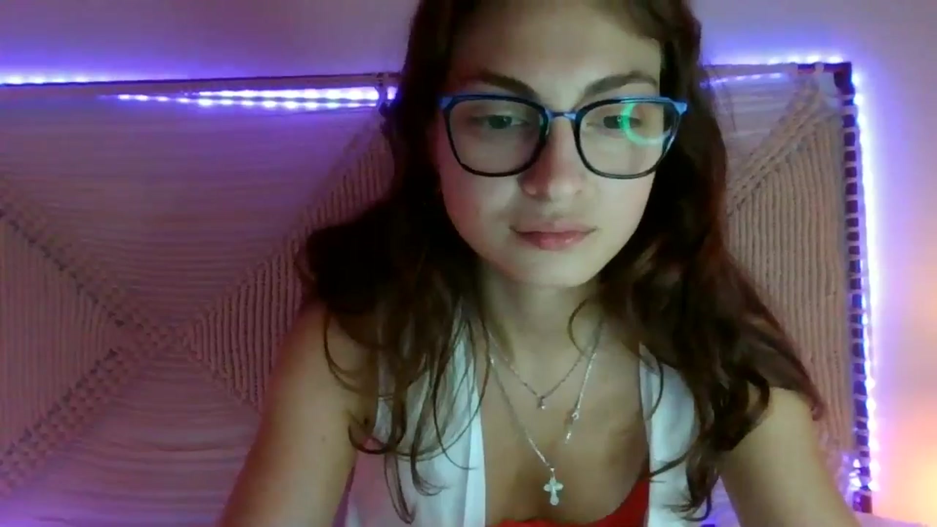 Gallery image thumbnail from MooniXill's myfreecams stream on, 07/29/2024, 22:55 image 14 of 20