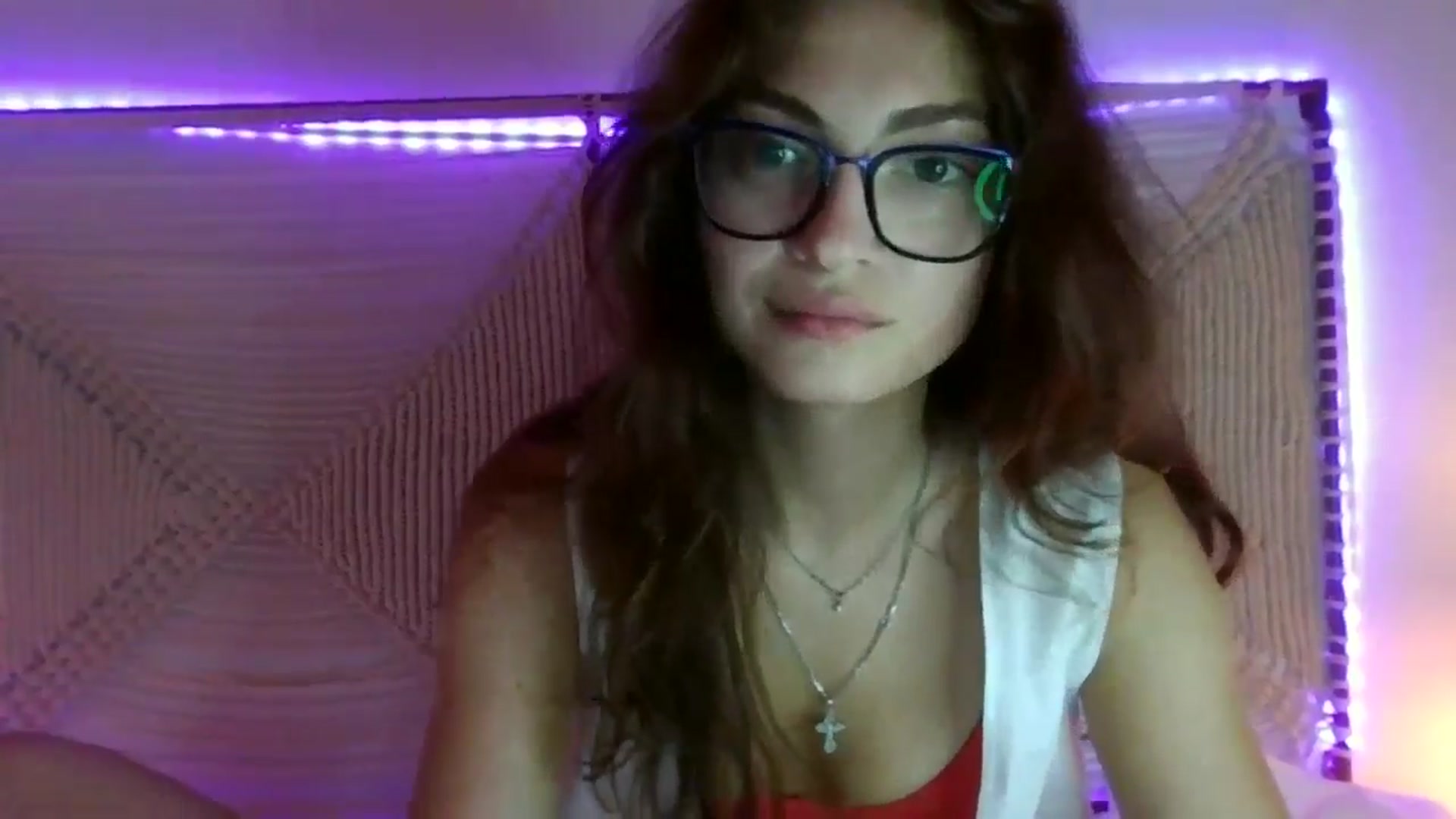 Gallery image thumbnail from MooniXill's myfreecams stream on, 07/29/2024, 22:55 image 11 of 20