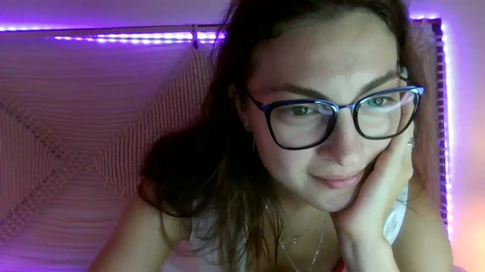 Gallery image thumbnail from MooniXill's myfreecams stream on, 07/29/2024, 22:55 image 19 of 20