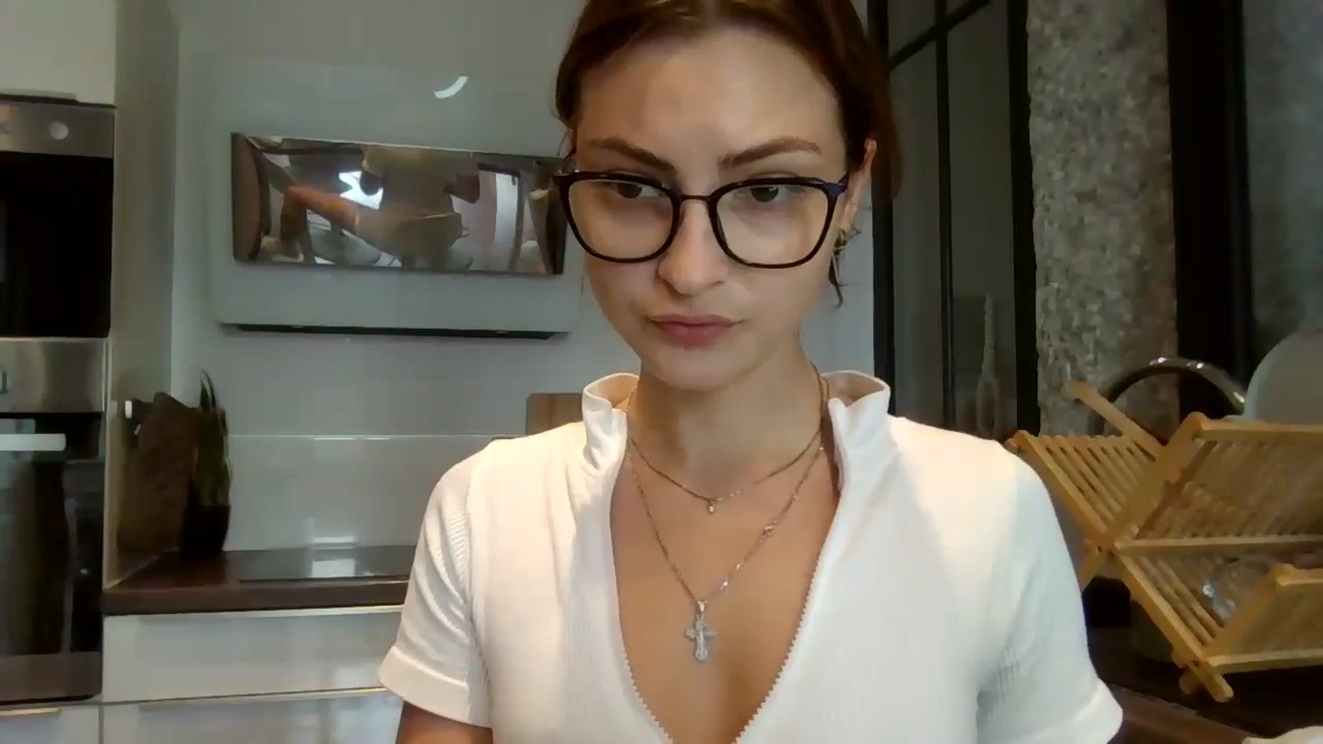 Gallery image thumbnail from MooniXill's myfreecams stream on, 07/31/2024, 10:42 image 13 of 20