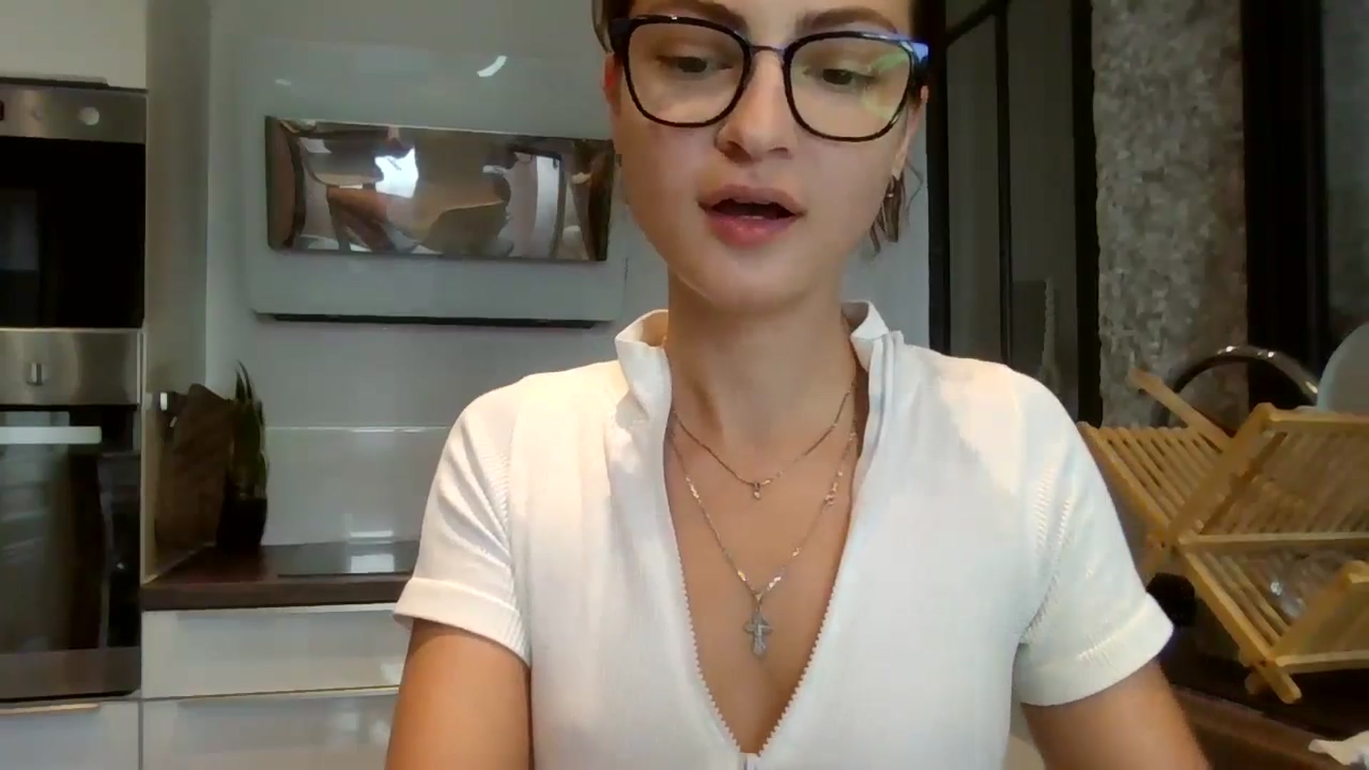 Gallery image thumbnail from MooniXill's myfreecams stream on, 07/31/2024, 10:42 image 9 of 20