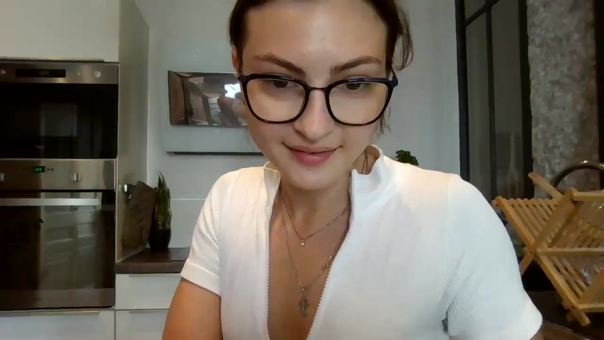 Gallery image thumbnail from MooniXill's myfreecams stream on, 07/31/2024, 10:58 image 15 of 20
