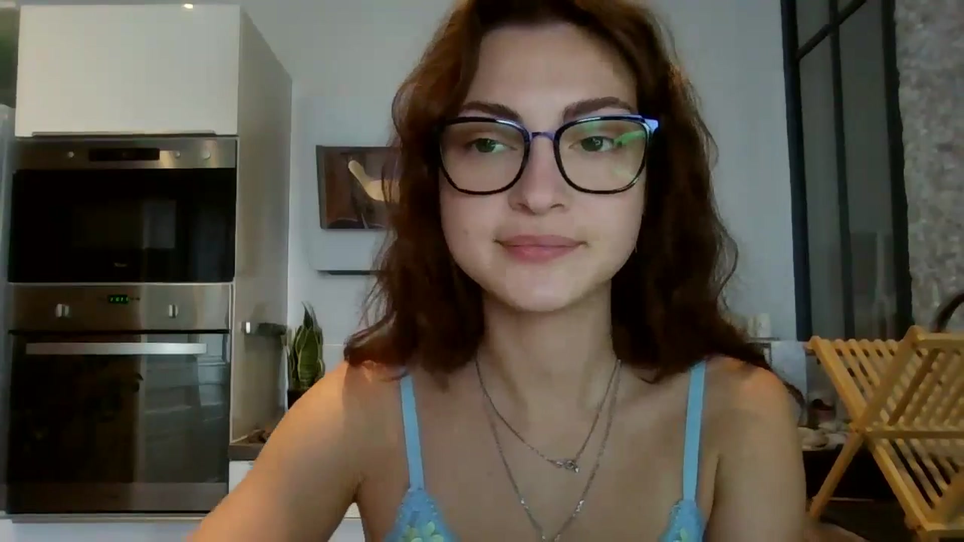 Gallery image thumbnail from MooniXill's myfreecams stream on, 08/02/2024, 09:49 image 4 of 20
