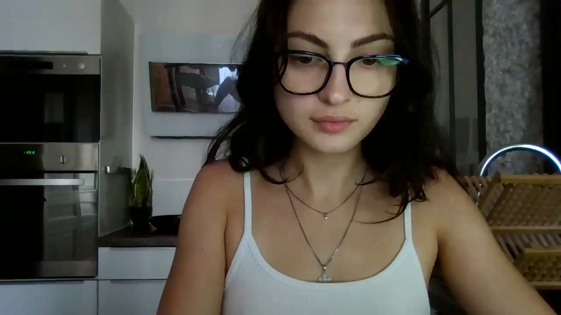 Gallery image thumbnail from MooniXill's myfreecams stream on, 08/06/2024, 12:39 image 6 of 20