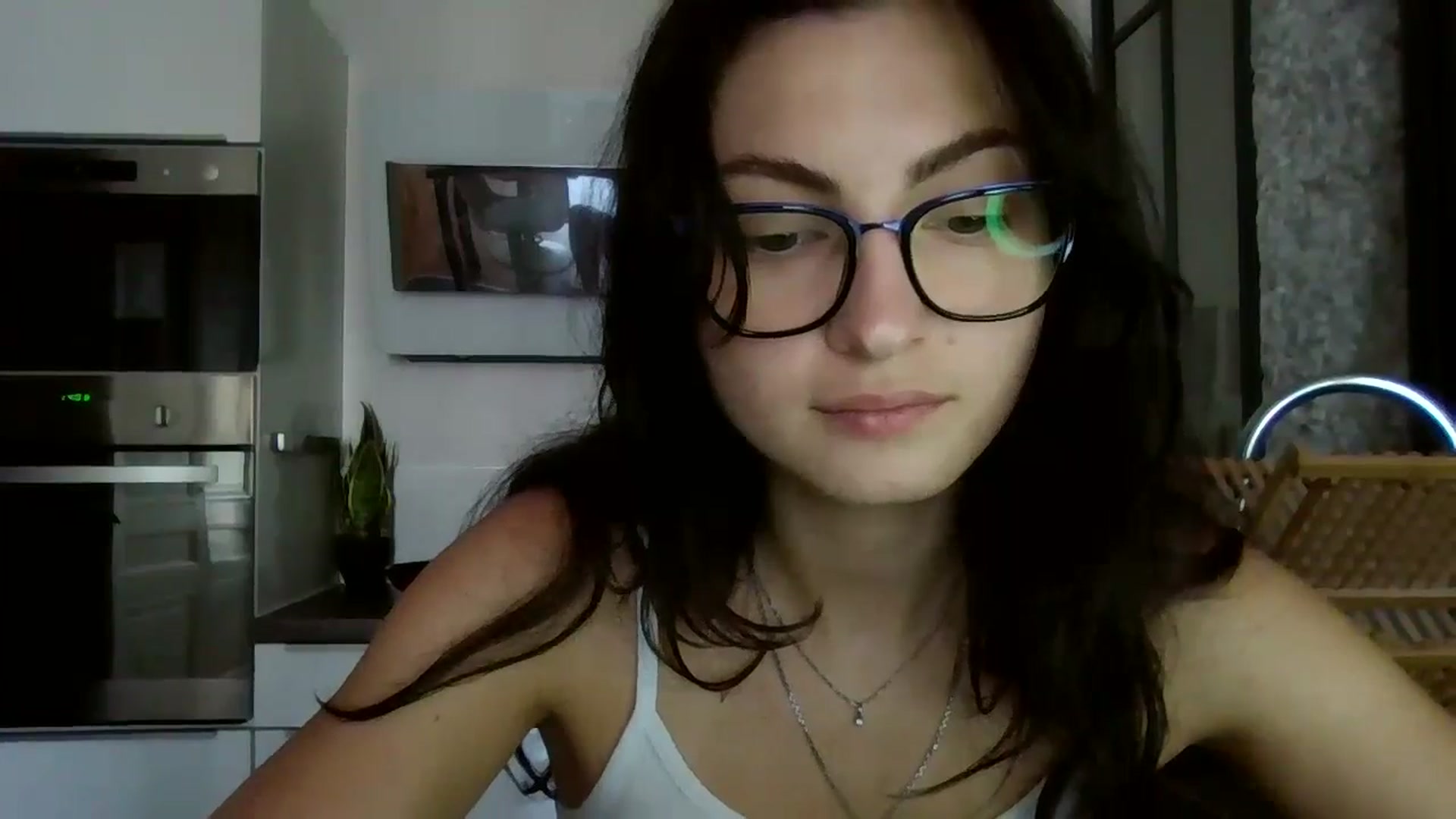 Gallery image thumbnail from MooniXill's myfreecams stream on, 08/06/2024, 12:39 image 10 of 20