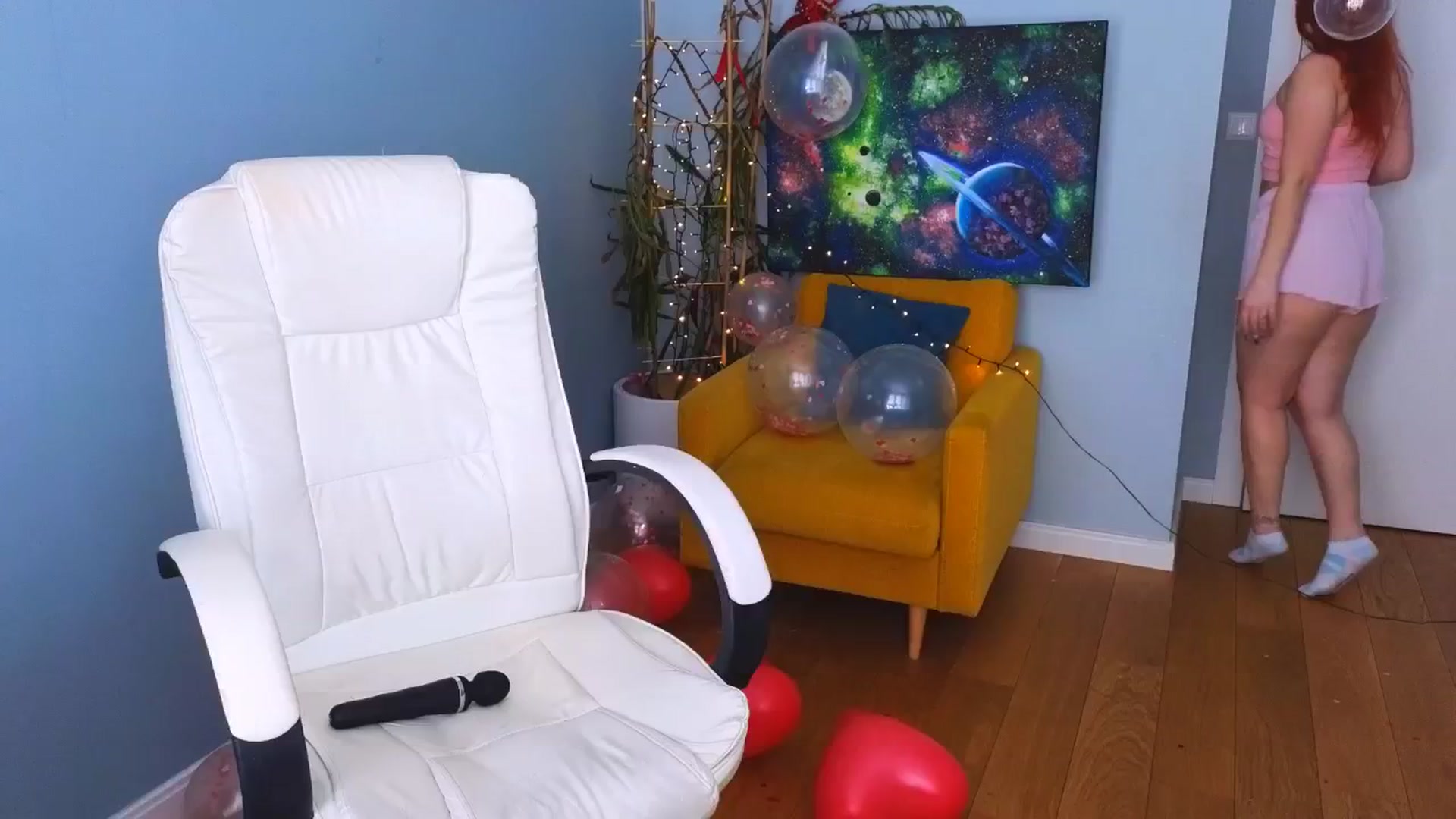Gallery image thumbnail from Moonlight_'s myfreecams stream on, 02/19/2025, 10:08 image 19 of 20