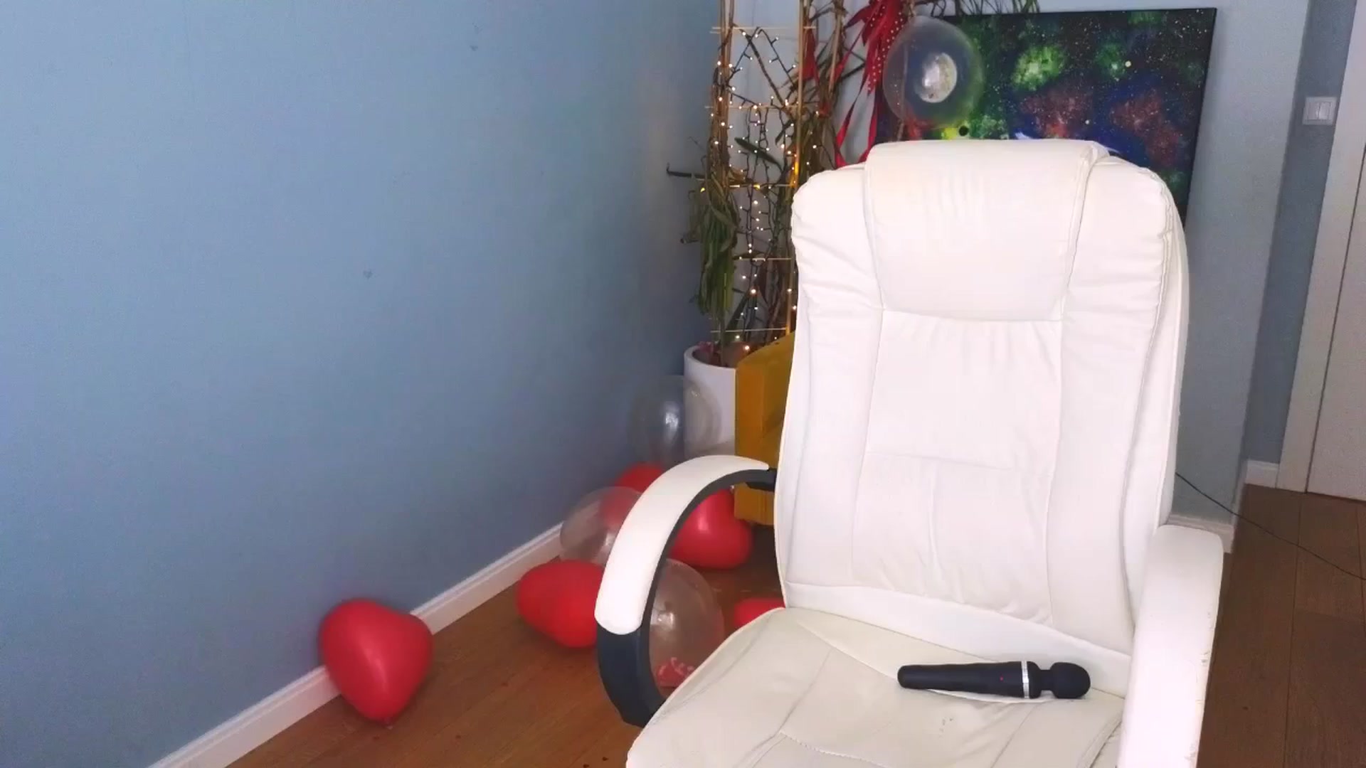 Gallery image thumbnail from Moonlight_'s myfreecams stream on, 03/01/2025, 14:07 image 14 of 20