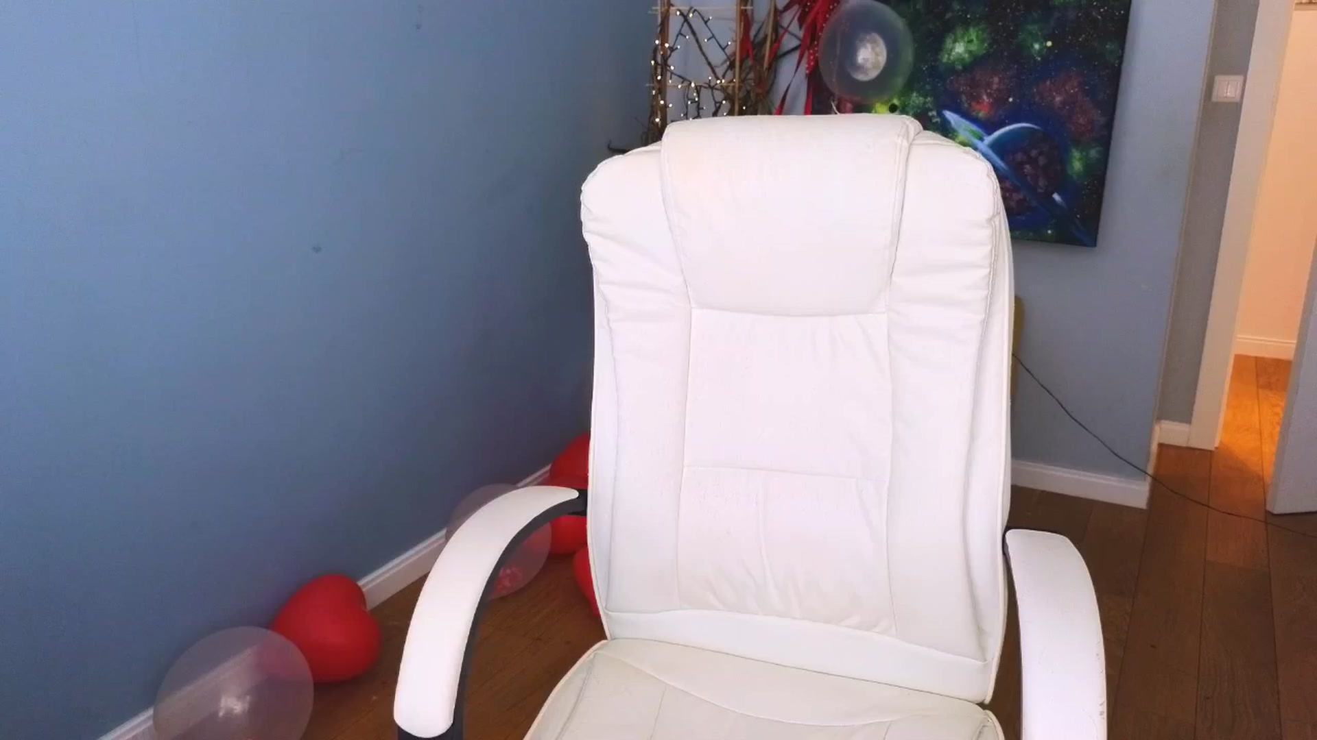 Gallery image thumbnail from Moonlight_'s myfreecams stream on, 03/06/2025, 14:31 image 16 of 20