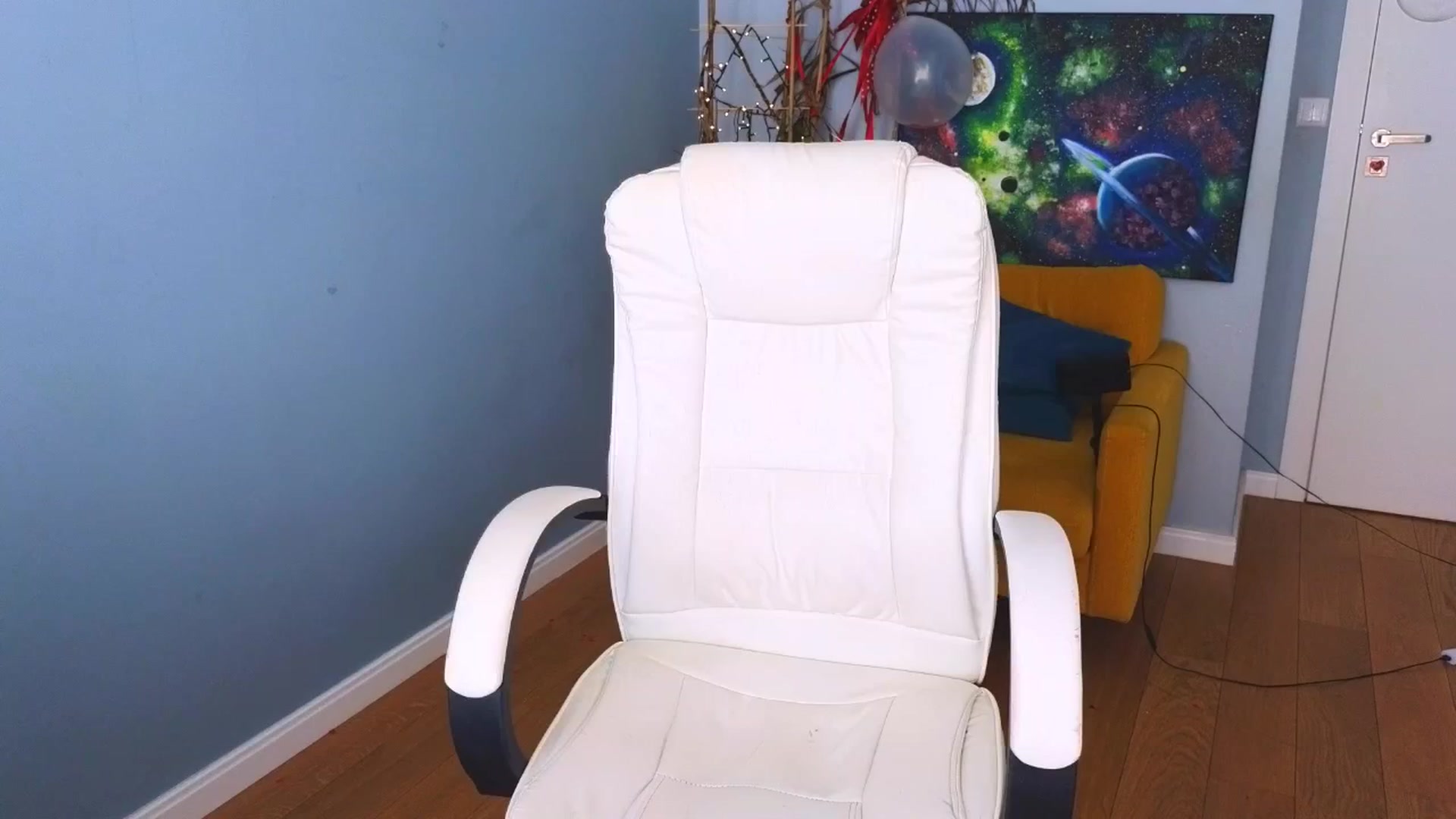 Gallery image thumbnail from Moonlight_'s myfreecams stream on, 03/19/2025, 12:29 image 1 of 20