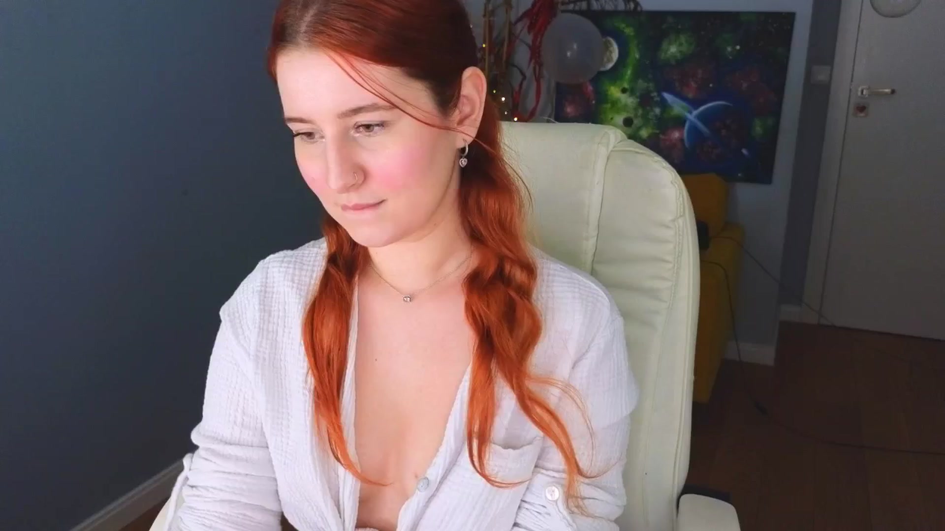 Gallery image thumbnail from Moonlight_'s myfreecams stream on, 03/25/2025, 17:25 image 18 of 20