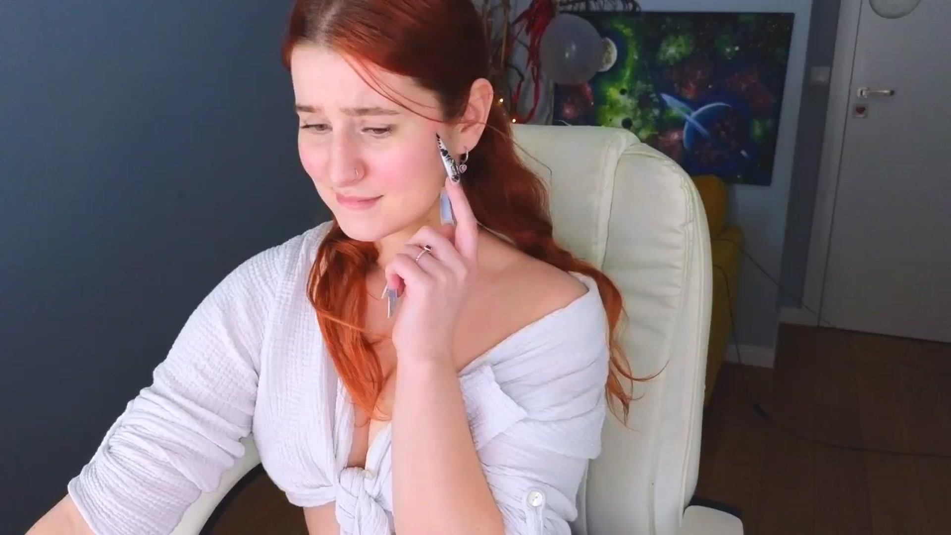Gallery image thumbnail from Moonlight_'s myfreecams stream on, 03/25/2025, 17:25 image 8 of 20