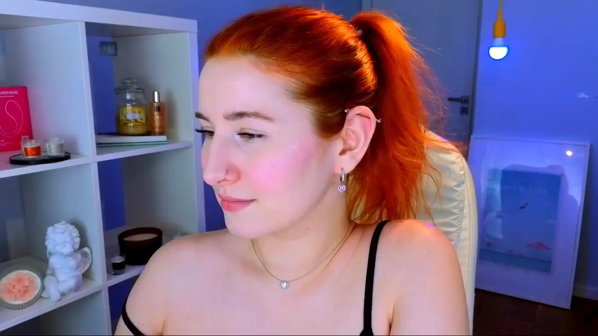 Gallery image thumbnail from Moonlight_'s myfreecams stream on, 01/08/2026, 17:23 image 9 of 20