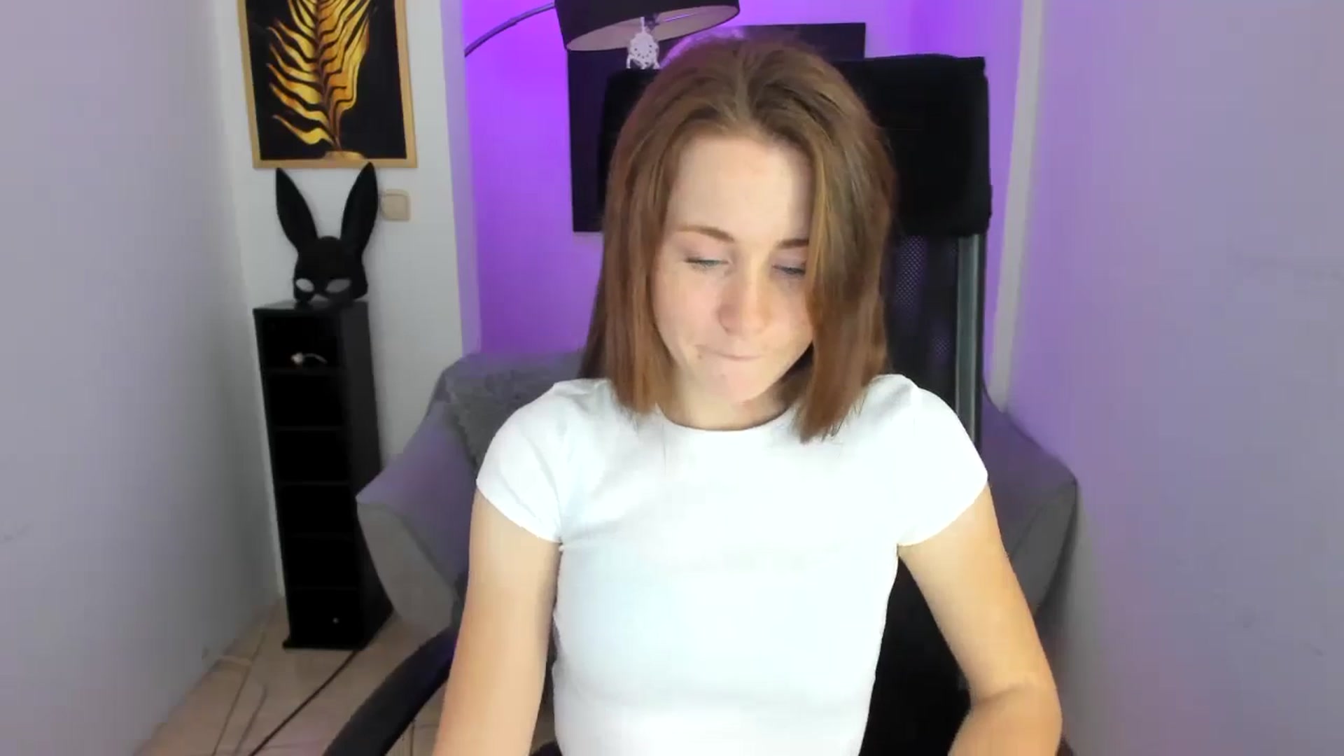 Gallery image thumbnail from Moonshinee's myfreecams stream on, 11/09/2024, 16:41 image 5 of 20
