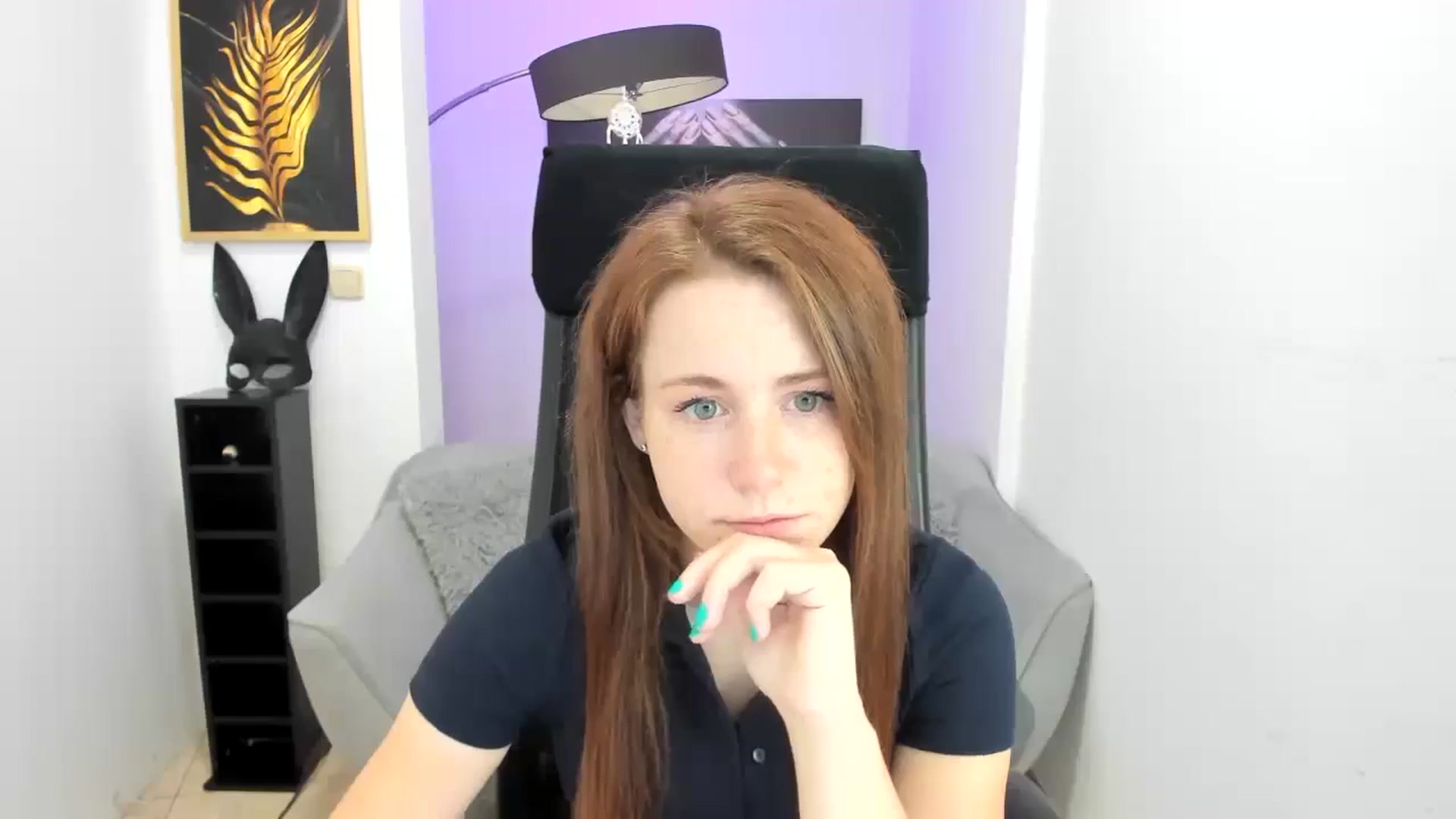 Gallery image thumbnail from Moonshinee's myfreecams stream on, 11/13/2024, 13:19 image 15 of 20