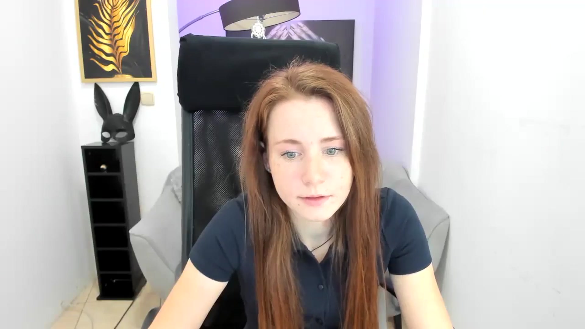 Gallery image thumbnail from Moonshinee's myfreecams stream on, 11/13/2024, 14:35 image 17 of 20
