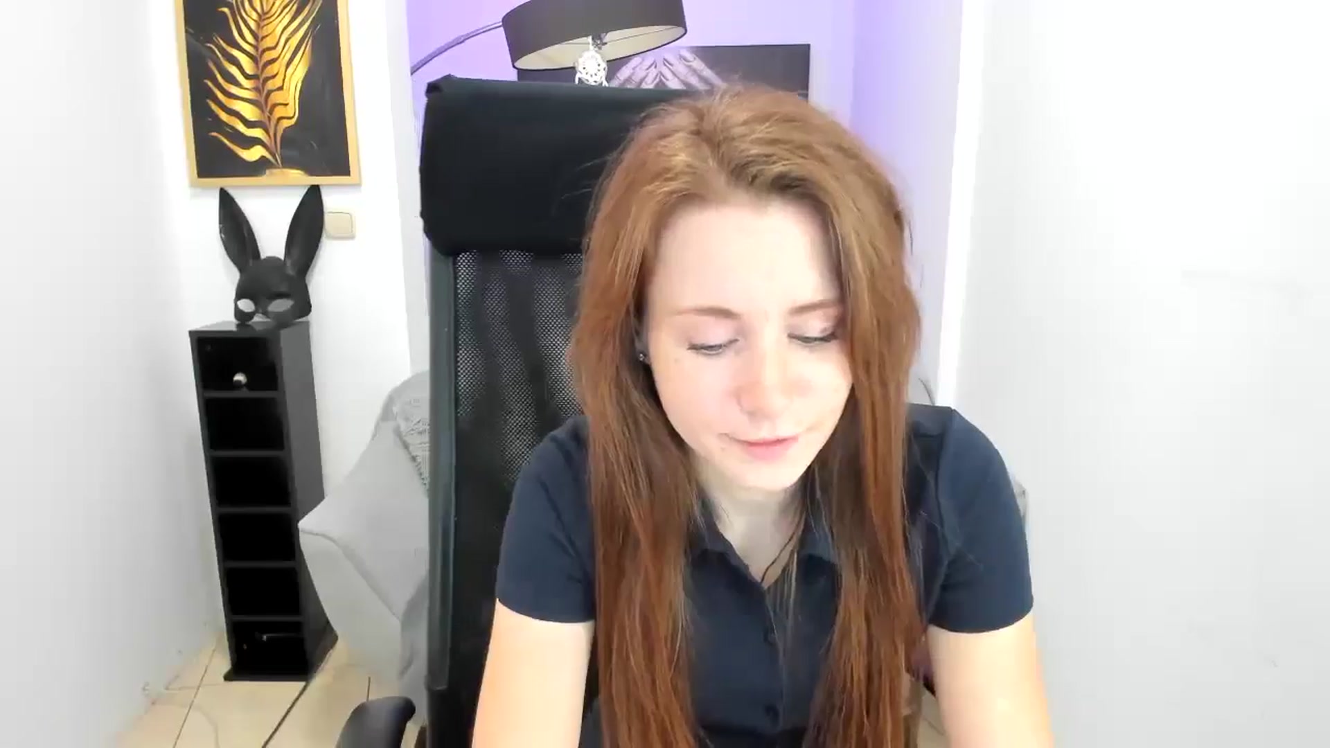 Gallery image thumbnail from Moonshinee's myfreecams stream on, 11/13/2024, 15:16 image 12 of 20