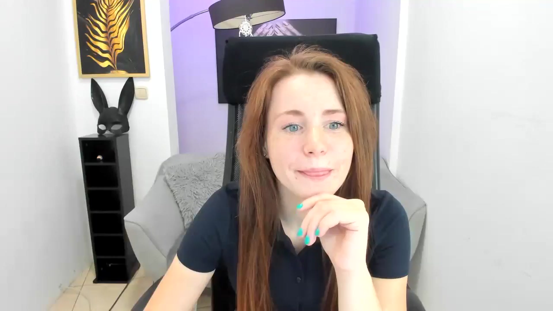 Gallery image thumbnail from Moonshinee's myfreecams stream on, 11/13/2024, 15:16 image 7 of 20