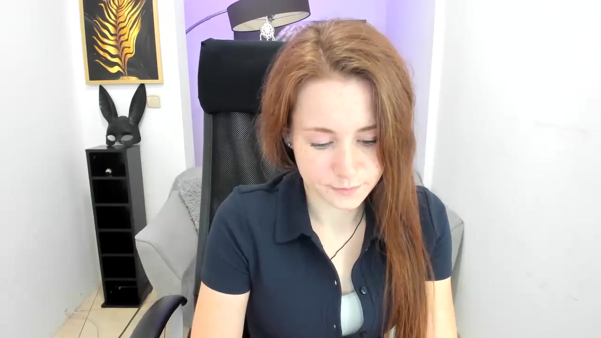 Gallery image thumbnail from Moonshinee's myfreecams stream on, 11/13/2024, 15:16 image 17 of 20