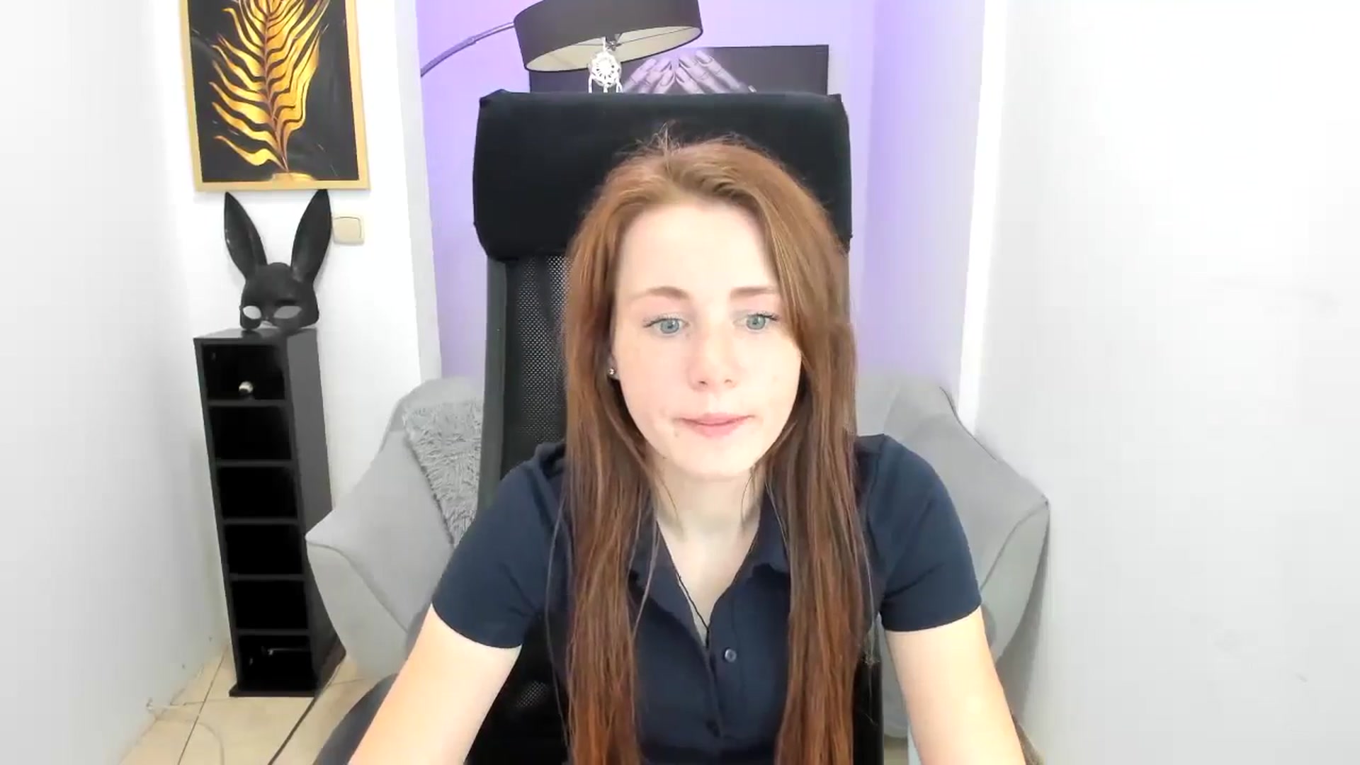 Gallery image thumbnail from Moonshinee's myfreecams stream on, 11/13/2024, 17:19 image 4 of 20