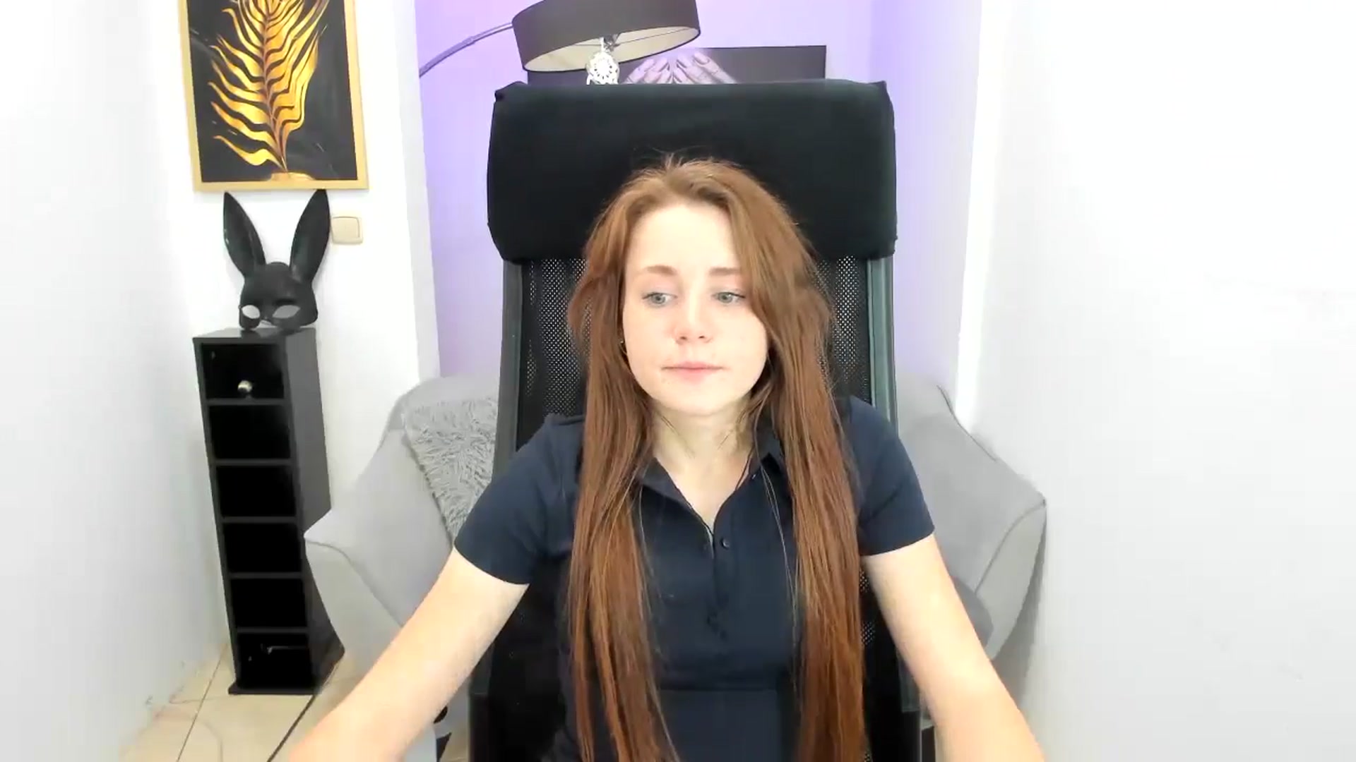 Gallery image thumbnail from Moonshinee's myfreecams stream on, 11/13/2024, 17:19 image 19 of 20