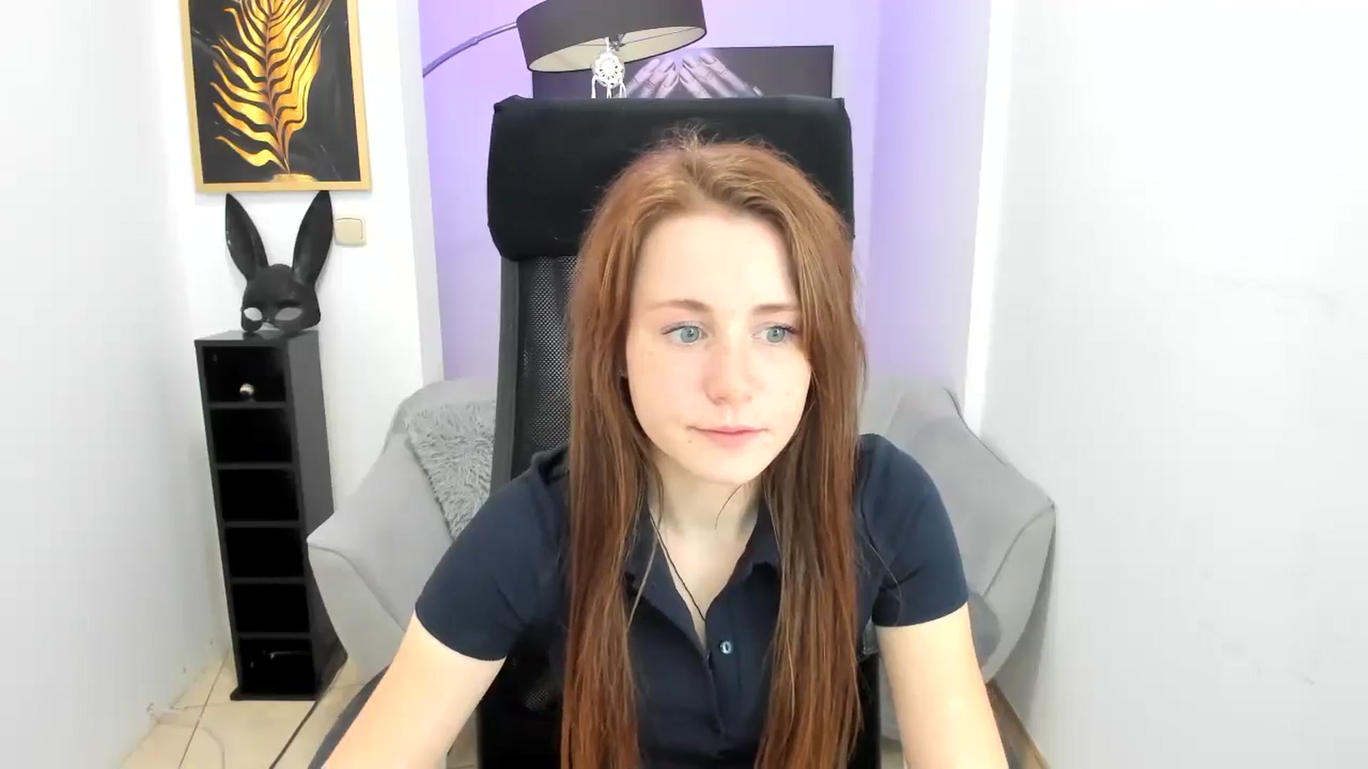 Gallery image thumbnail from Moonshinee's myfreecams stream on, 11/13/2024, 17:19 image 2 of 20