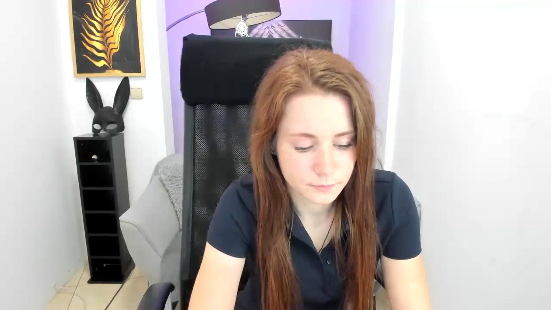 Gallery image thumbnail from Moonshinee's myfreecams stream on, 11/13/2024, 18:54 image 17 of 20