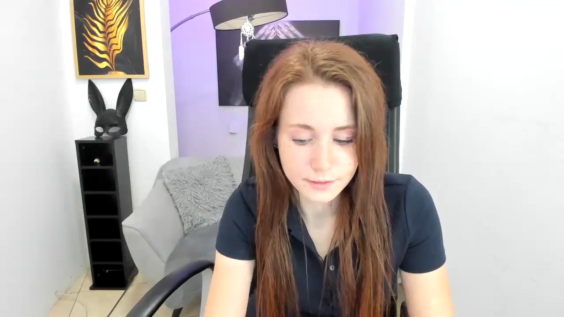 Gallery image thumbnail from Moonshinee's myfreecams stream on, 11/13/2024, 18:54 image 14 of 20